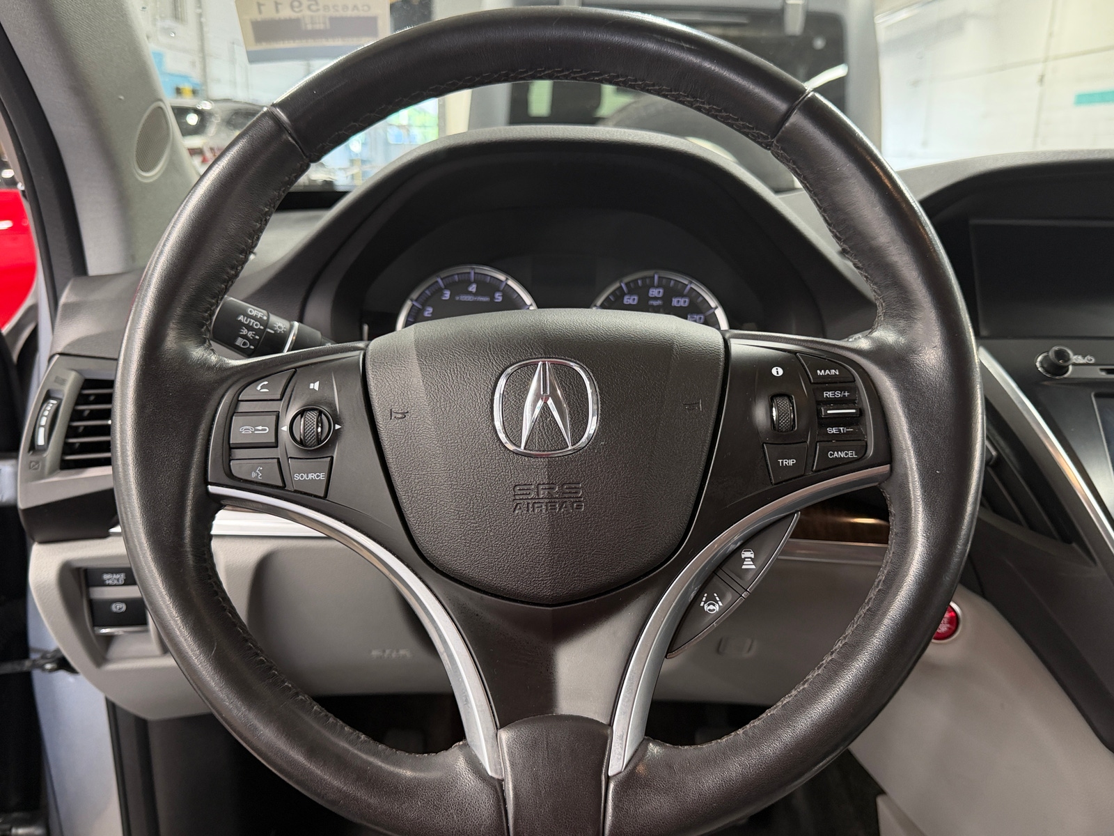 Thumbnail: 2018 Acura MDX - 4