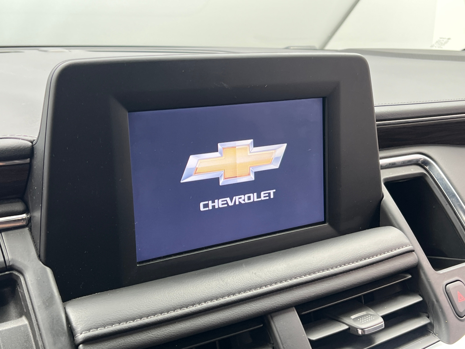 Thumbnail: 2023 Chevrolet Suburban - 4
