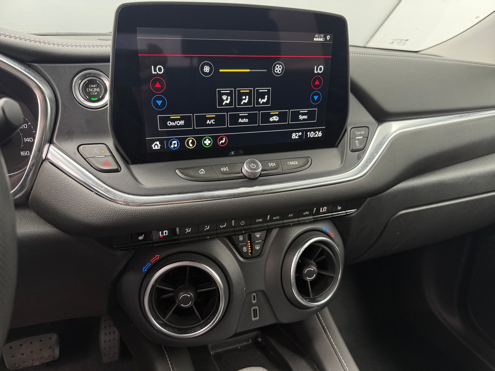 Thumbnail: 2023 Chevrolet Blazer - 4