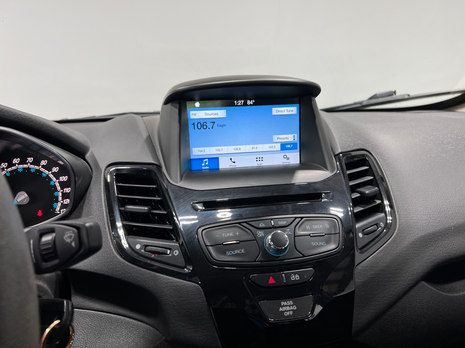 Thumbnail: 2019 Ford Fiesta - 4