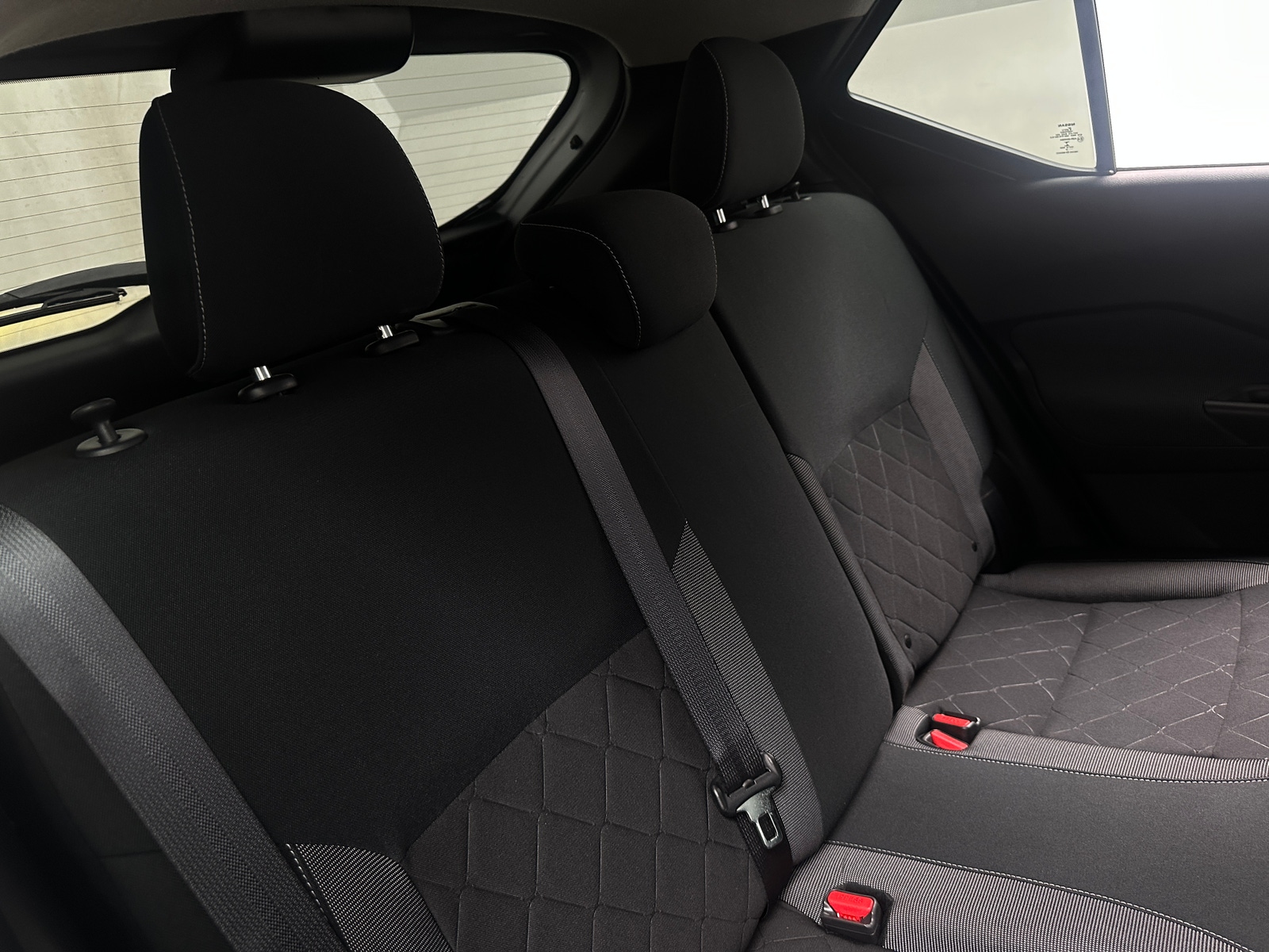 Thumbnail: 2019 Nissan Kicks - 6