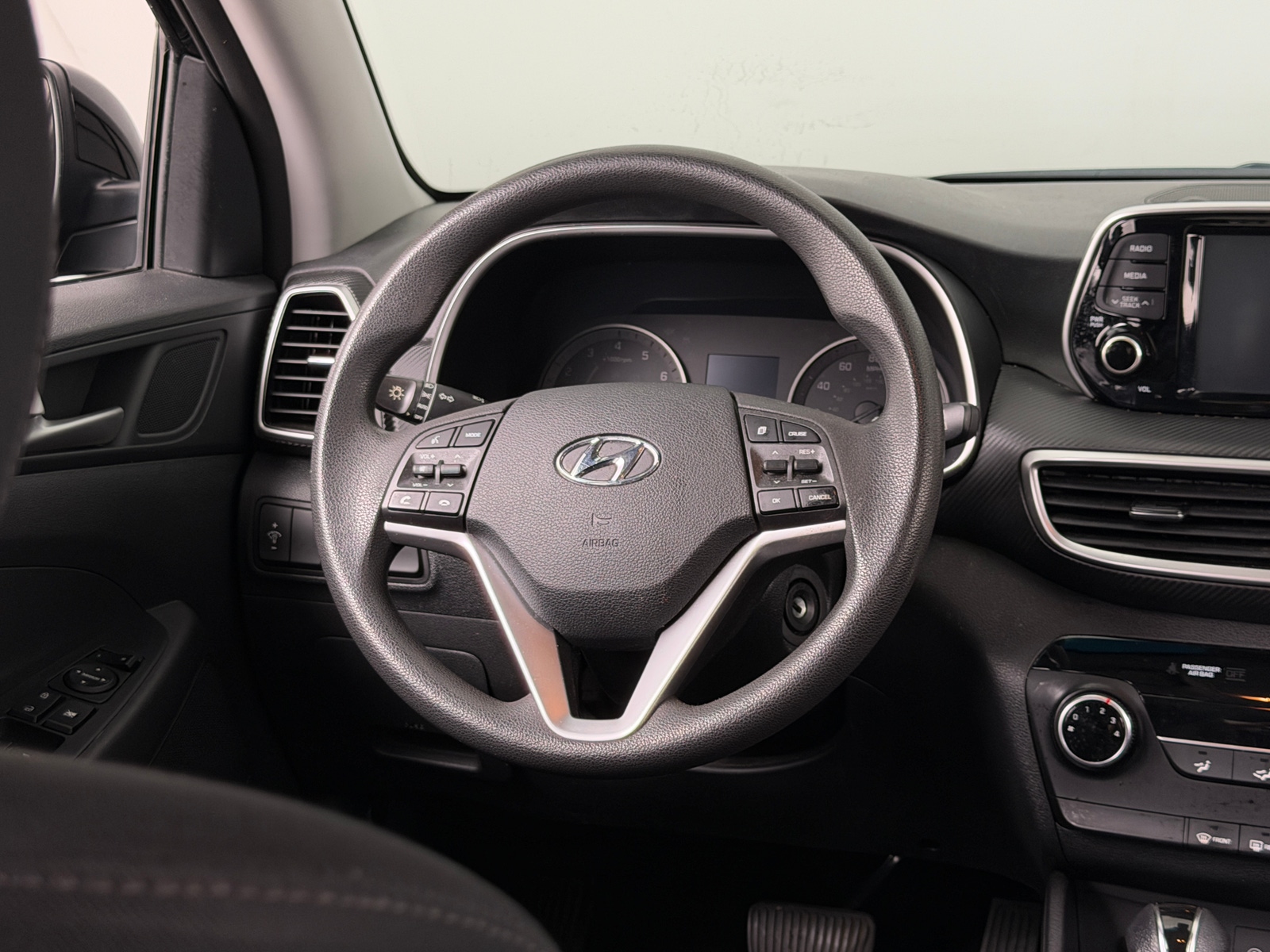 Thumbnail: 2019 Hyundai Tucson - 5