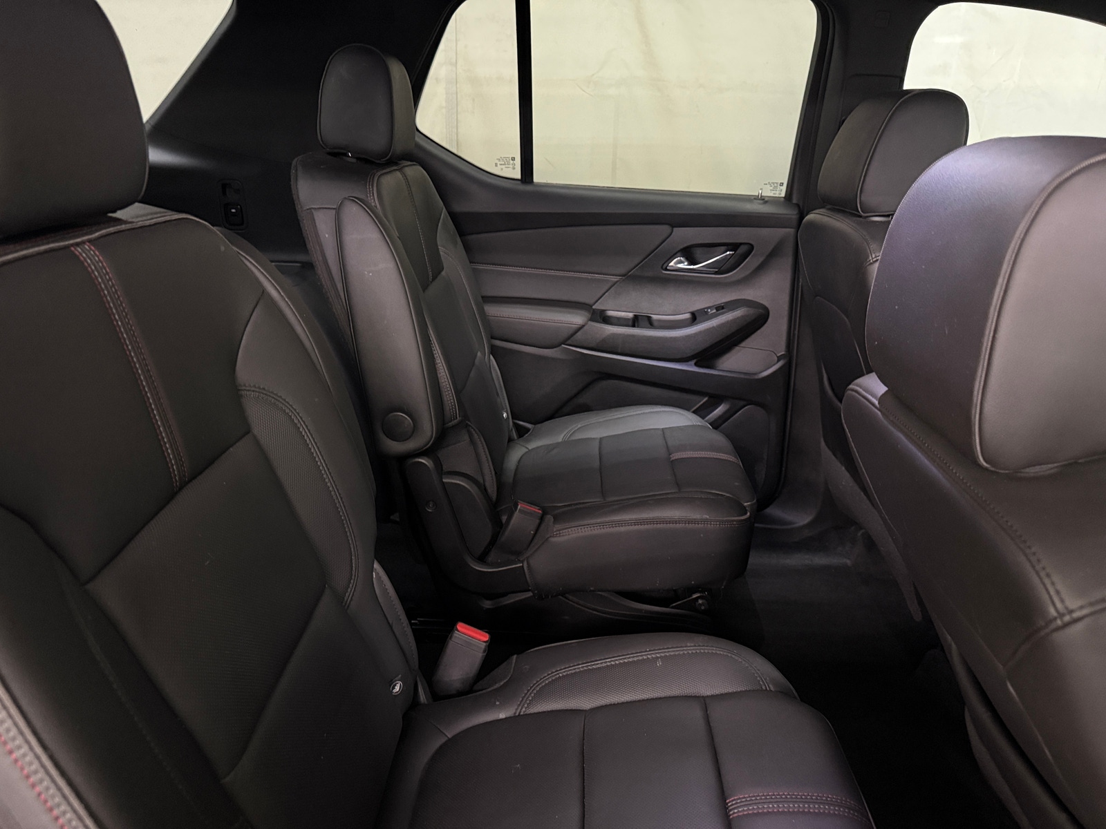 Thumbnail: 2023 Chevrolet Traverse - 5
