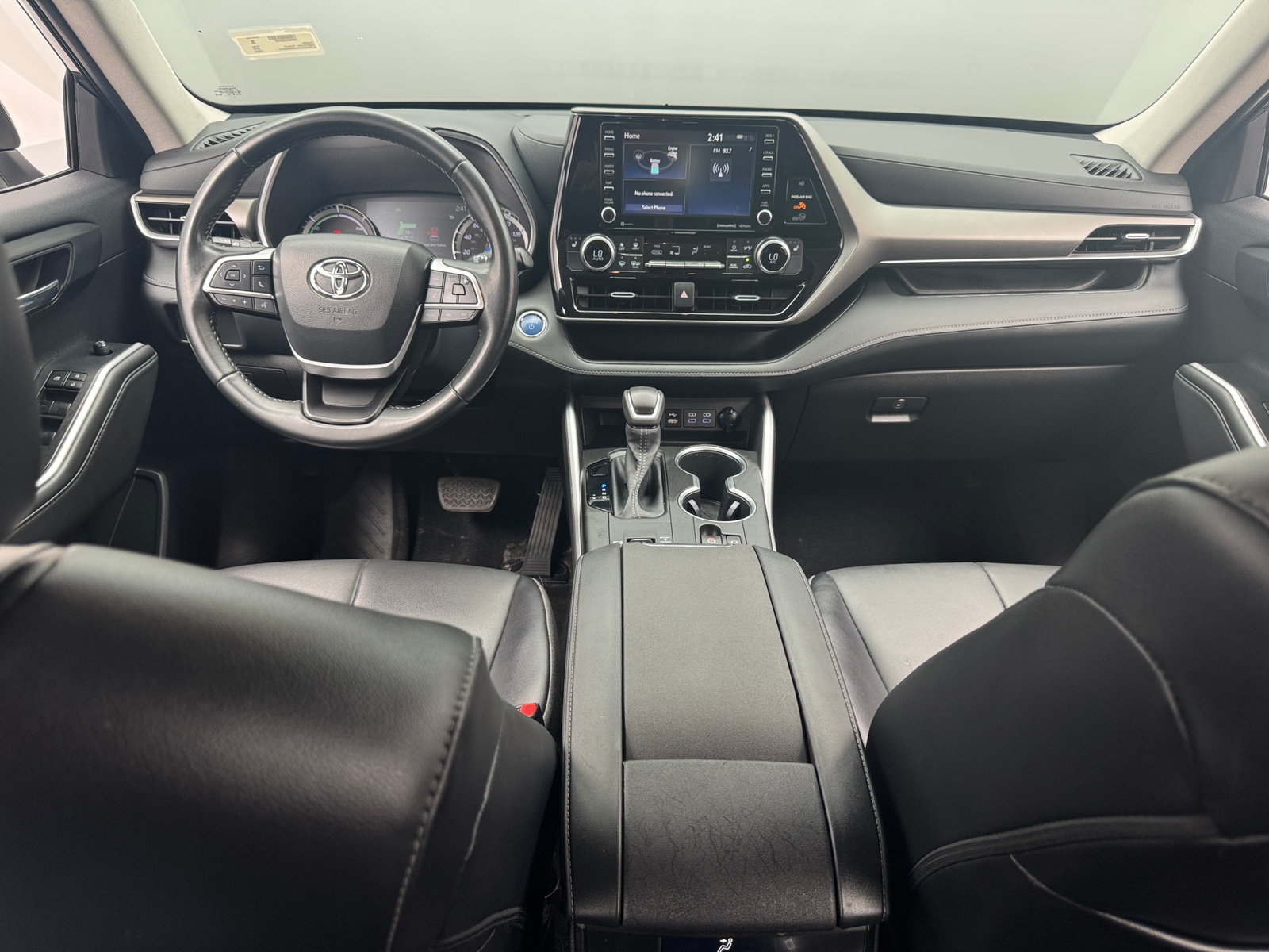 Thumbnail: 2022 Toyota Highlander - 2