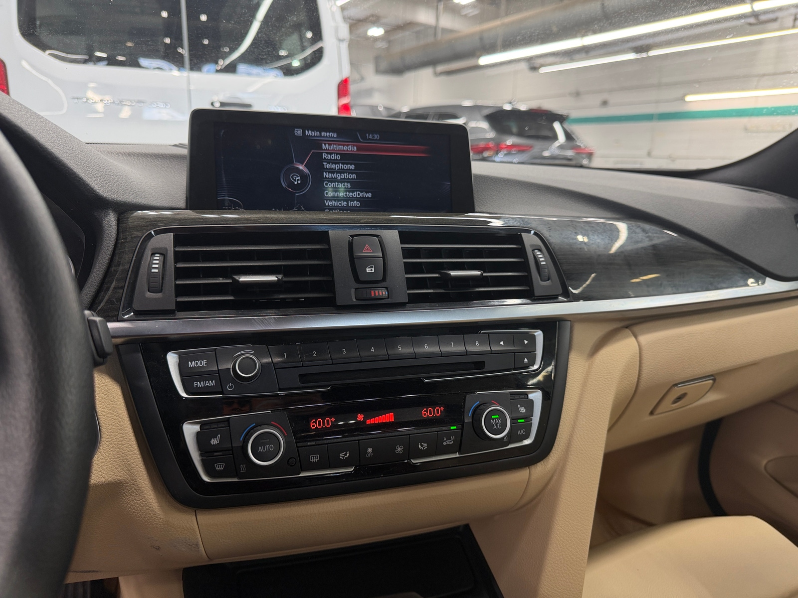Thumbnail: 2015 BMW 4 Series - 2