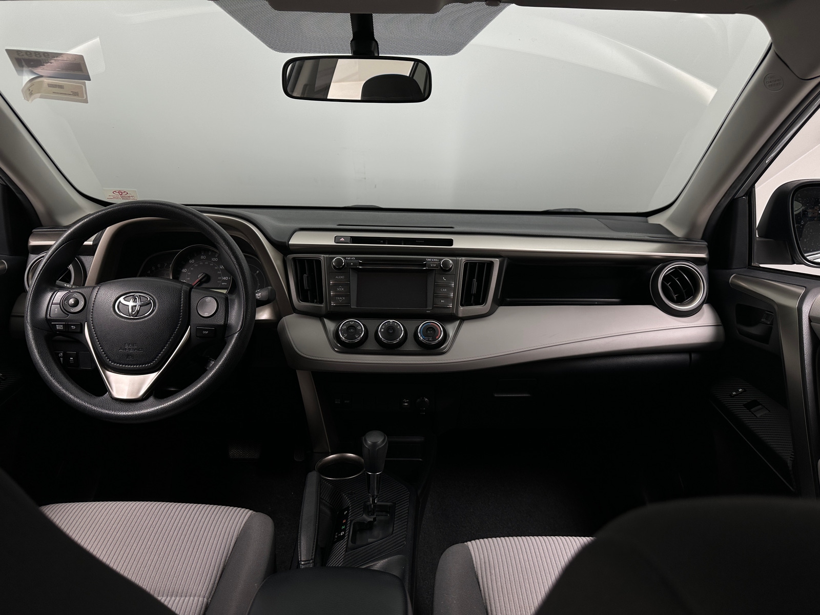 Thumbnail: 2013 Toyota RAV4 - 3