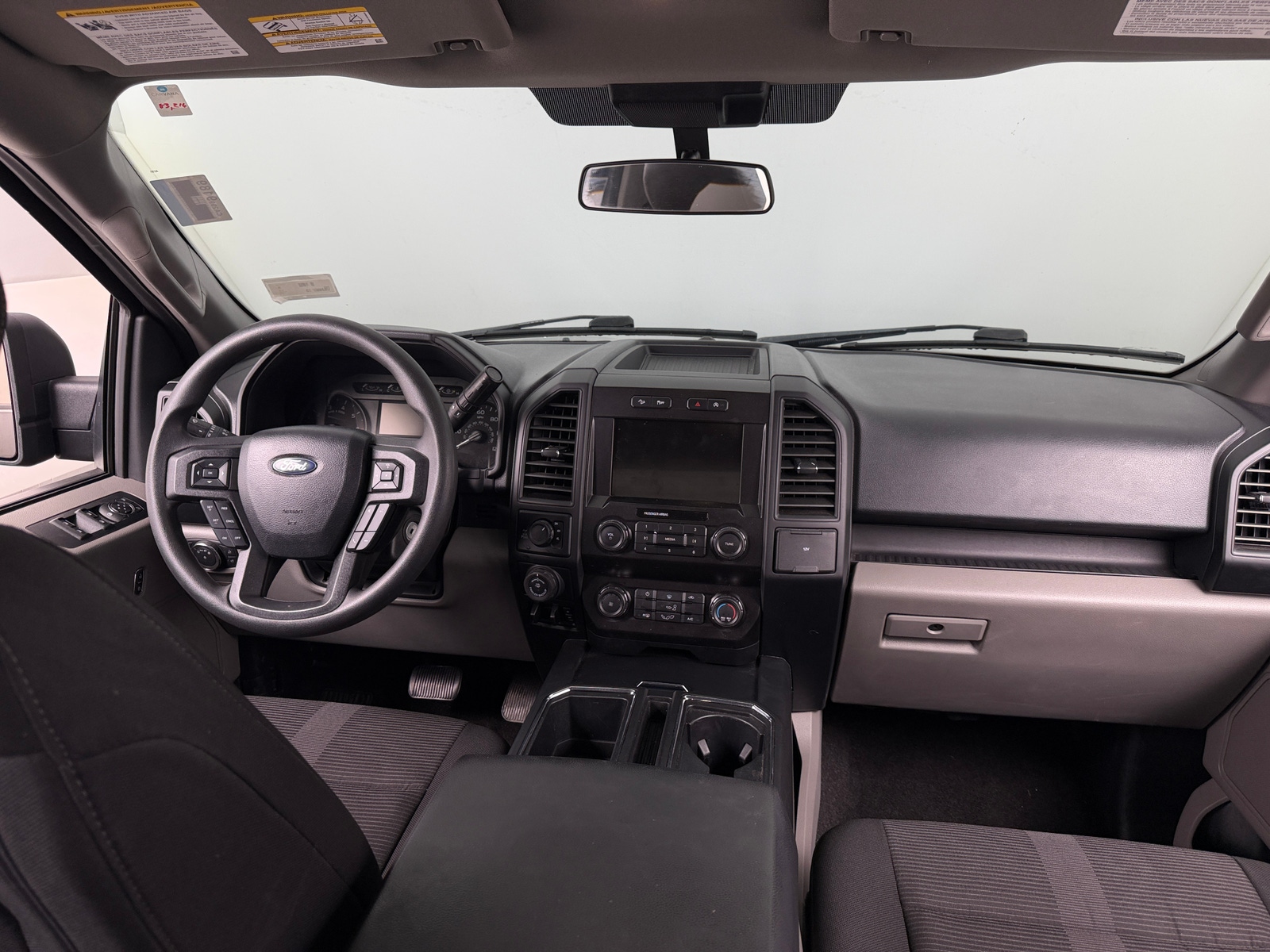 Thumbnail: 2020 Ford Econoline - 3