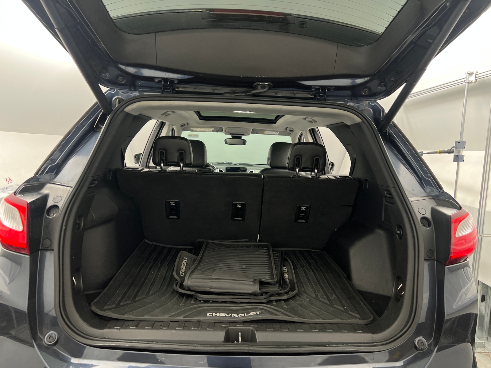 Thumbnail: 2018 Chevrolet Equinox - 6