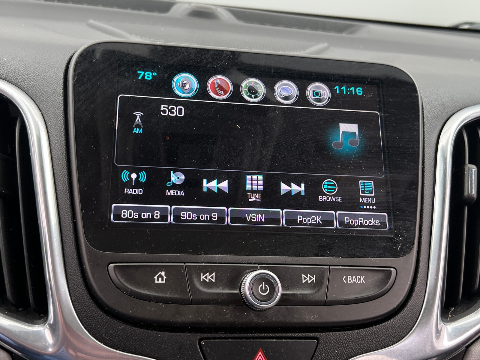 Thumbnail: 2018 Chevrolet Equinox - 3