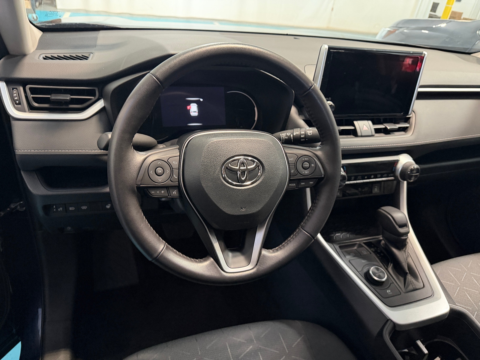 Thumbnail: 2024 Toyota RAV4 - 5