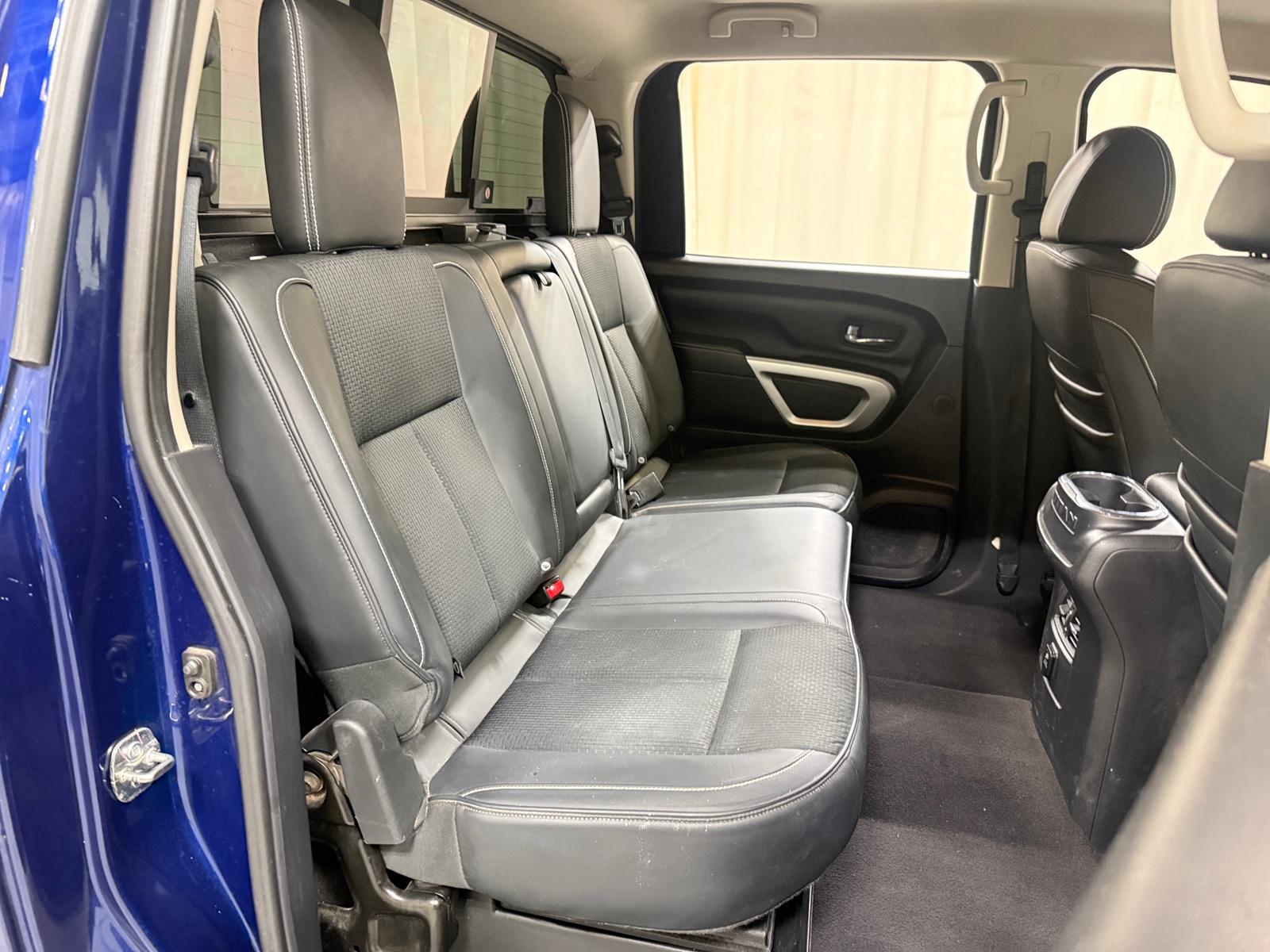 Thumbnail: 2017 Nissan Titan - 6