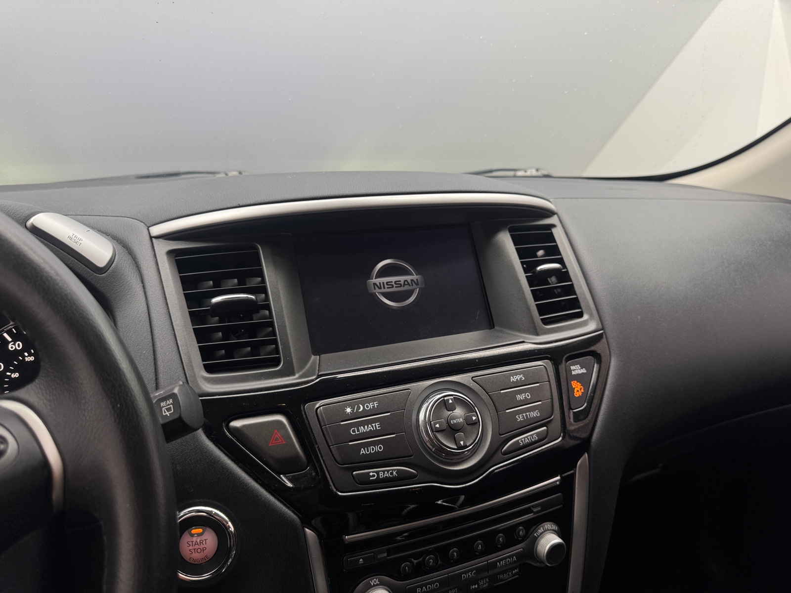 Thumbnail: 2020 Nissan Pathfinder - 4