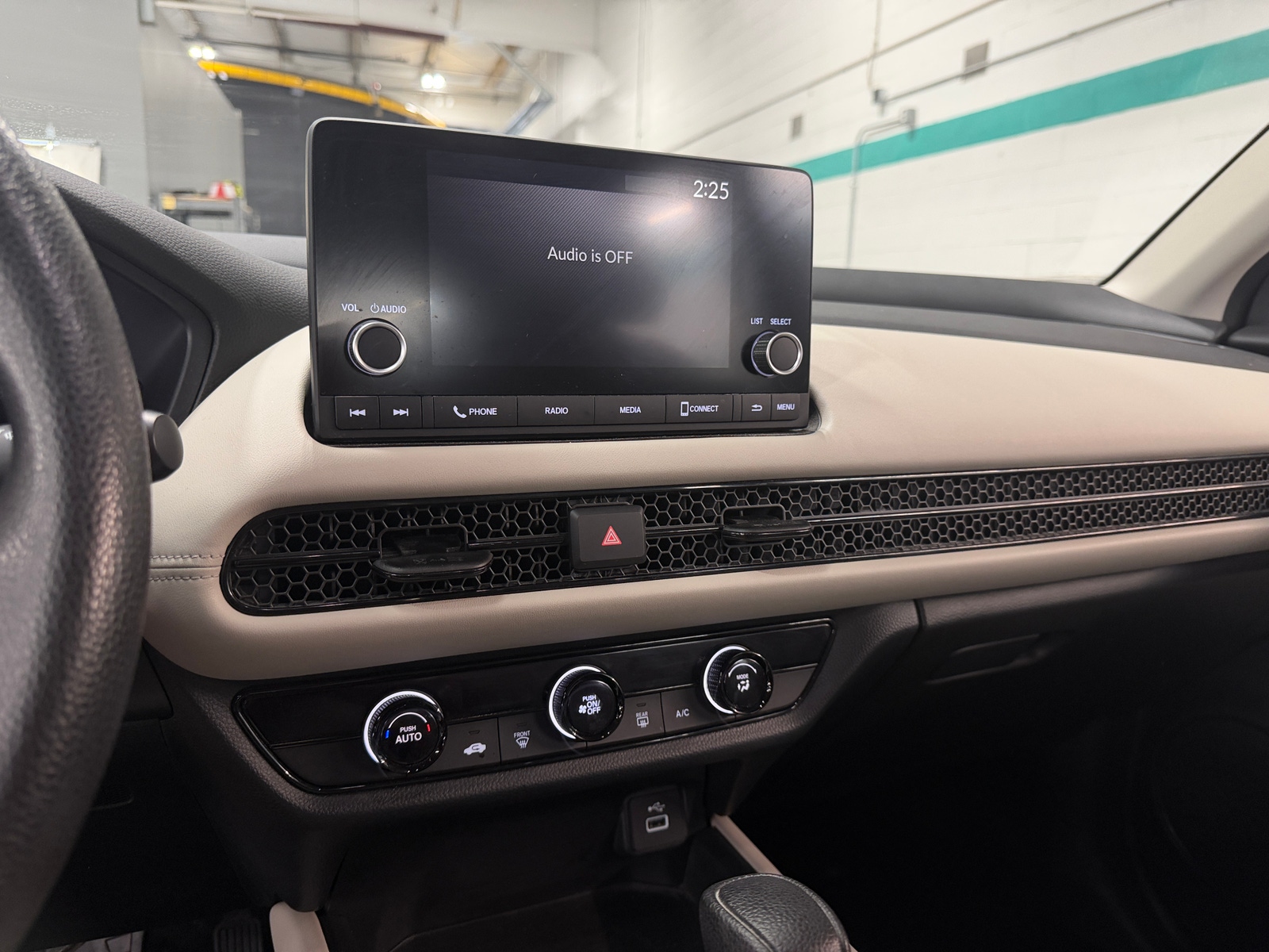 Thumbnail: 2023 Honda HR-V - 4