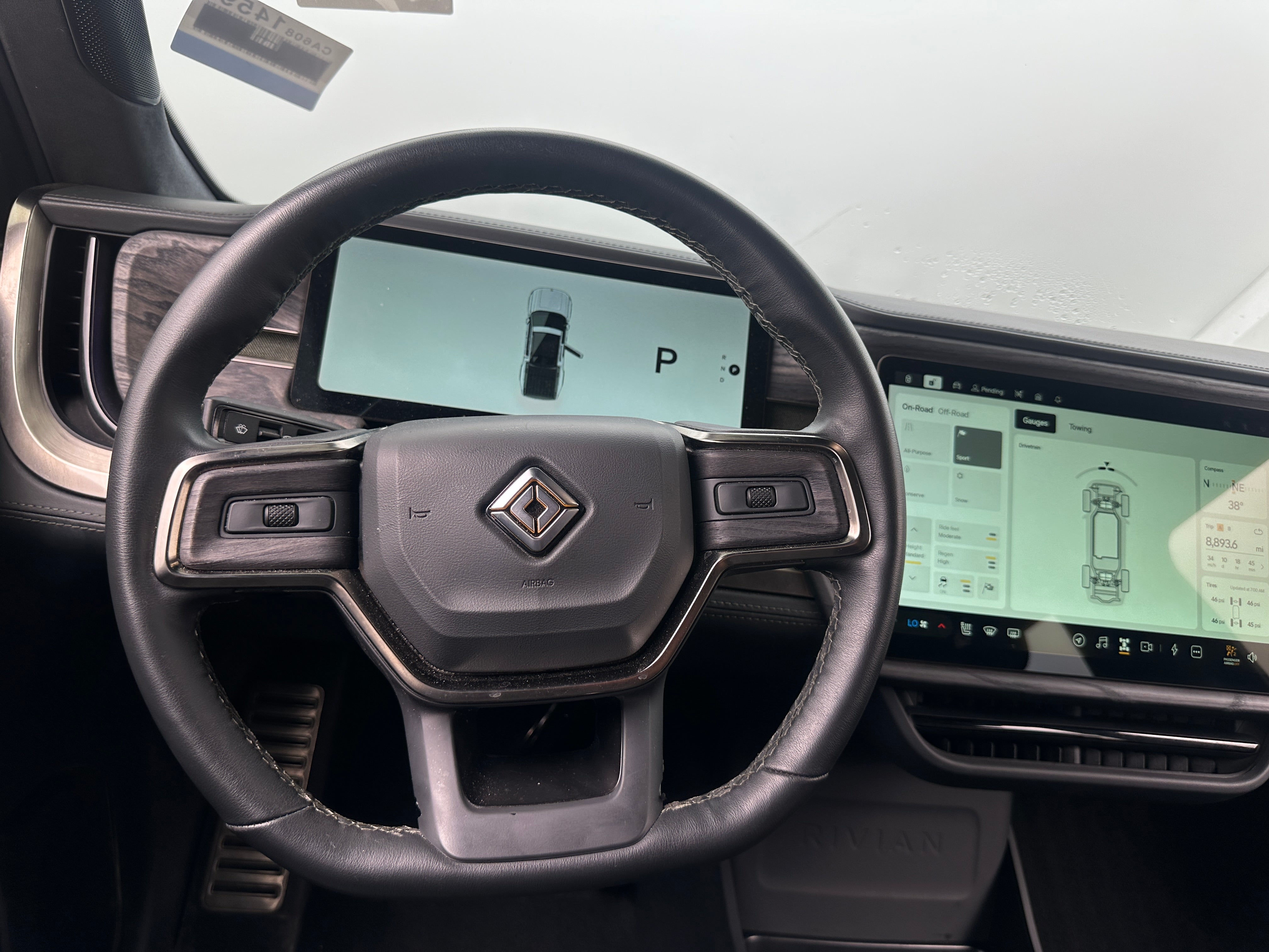 2022 Rivian R1T