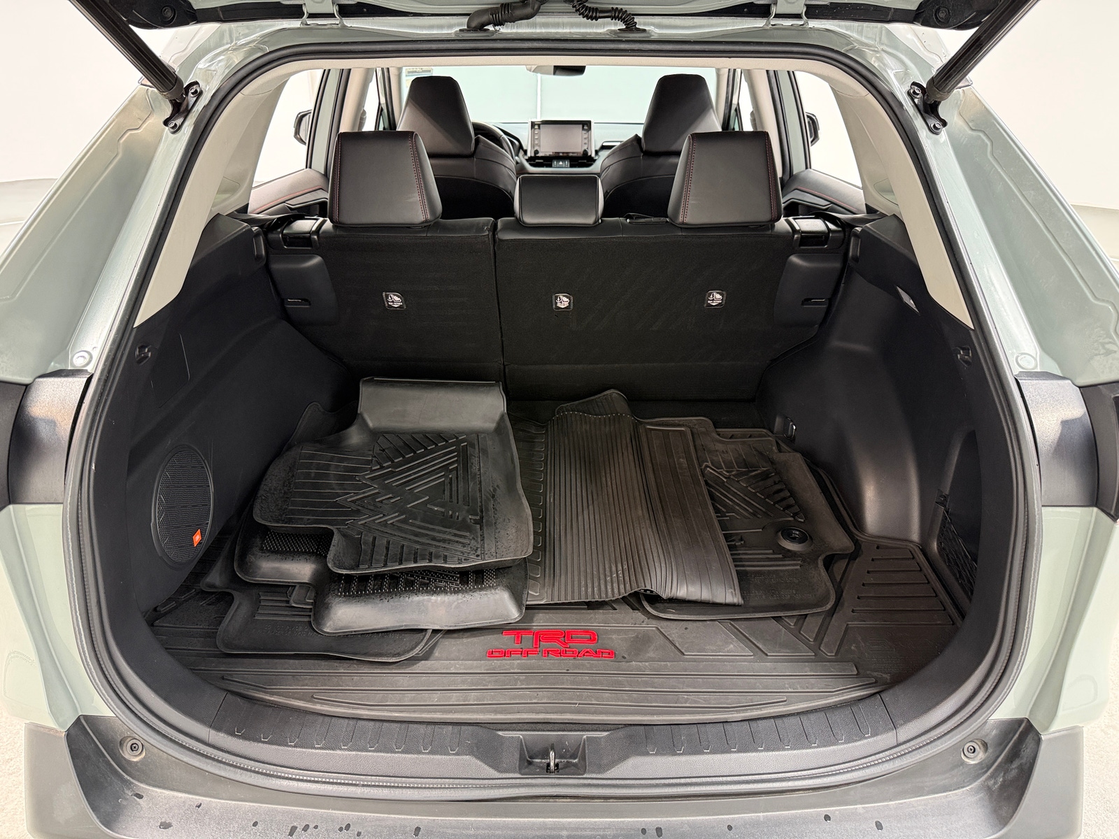 Thumbnail: 2021 Toyota RAV4 - 6