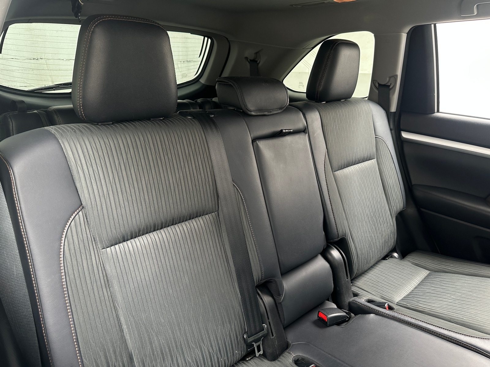 Thumbnail: 2018 Toyota Highlander - 6