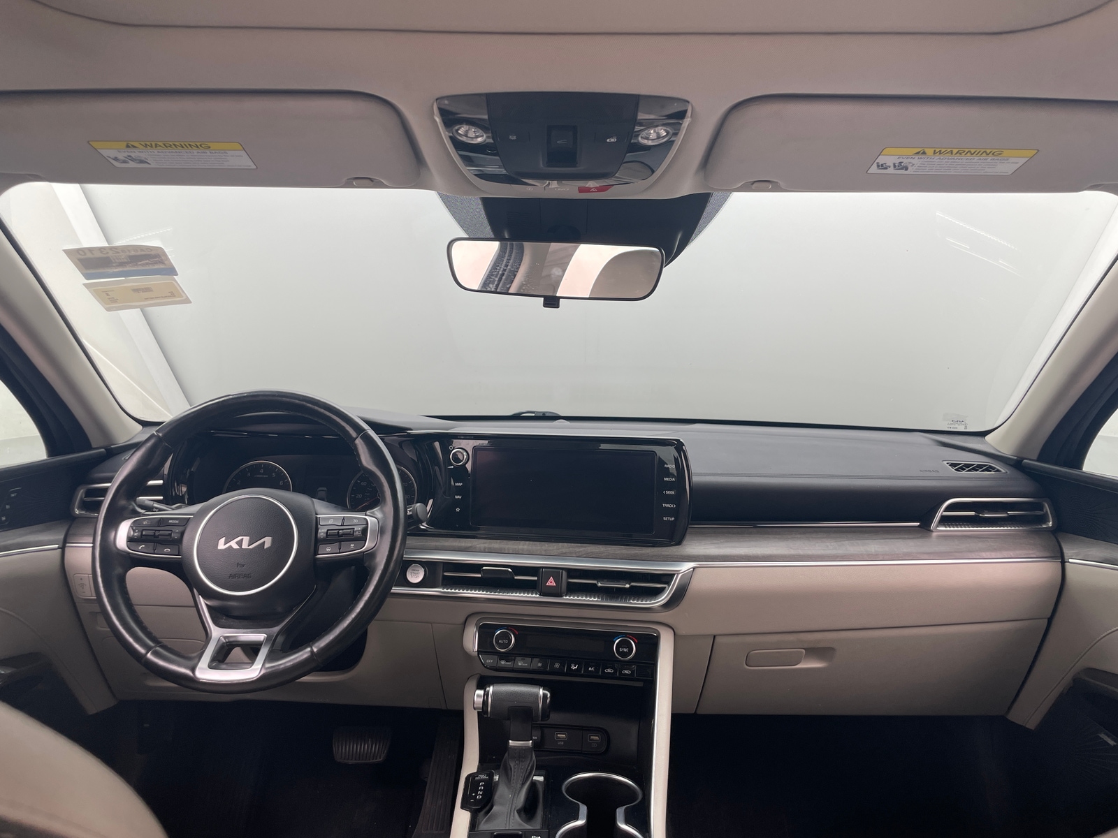 Thumbnail: 2022 Kia K5 - 2