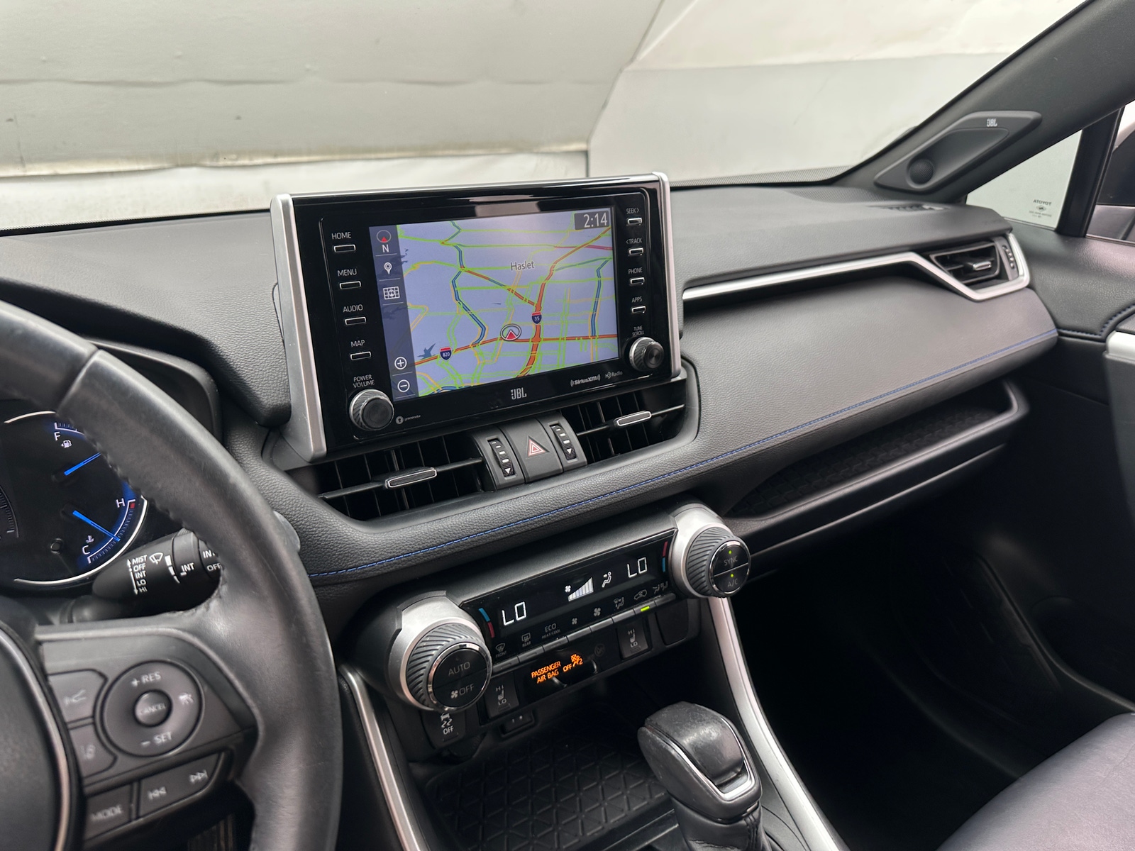 Thumbnail: 2019 Toyota RAV4 - 3