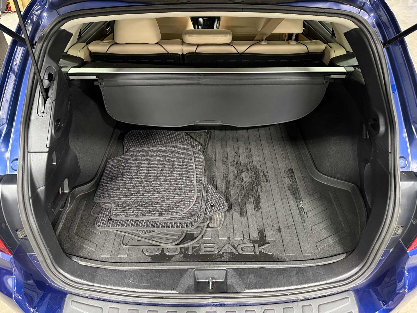 Thumbnail: 2017 Subaru Outback - 6