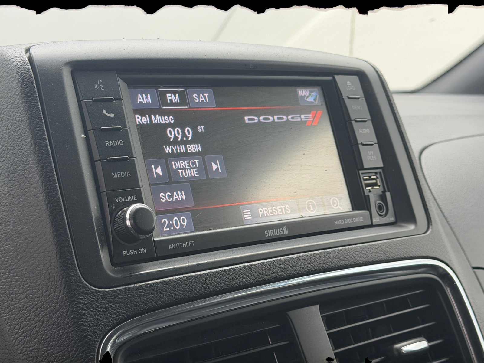 Thumbnail: 2019 Dodge Grand Caravan - 3