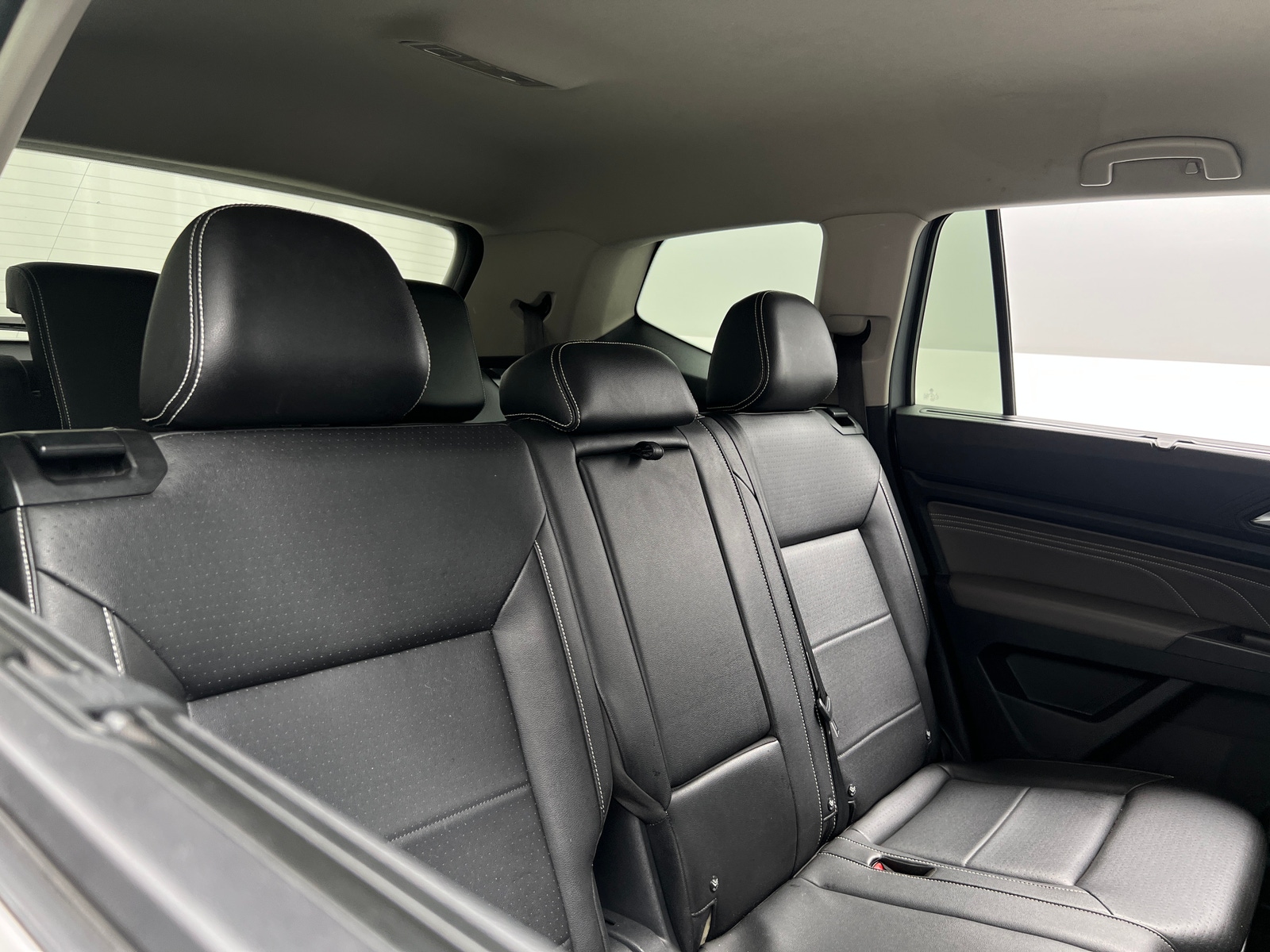 Thumbnail: 2021 Volkswagen Atlas - 5