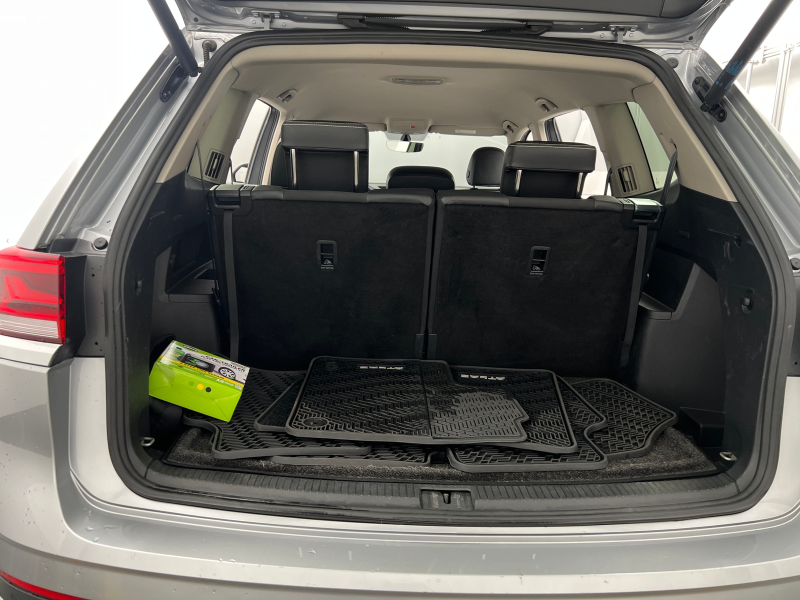 Thumbnail: 2021 Volkswagen Atlas - 6