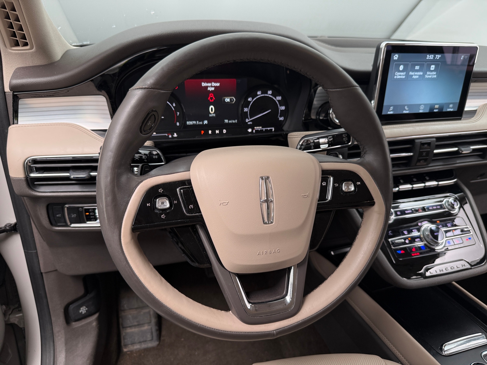 Thumbnail: 2020 Lincoln Corsair - 4