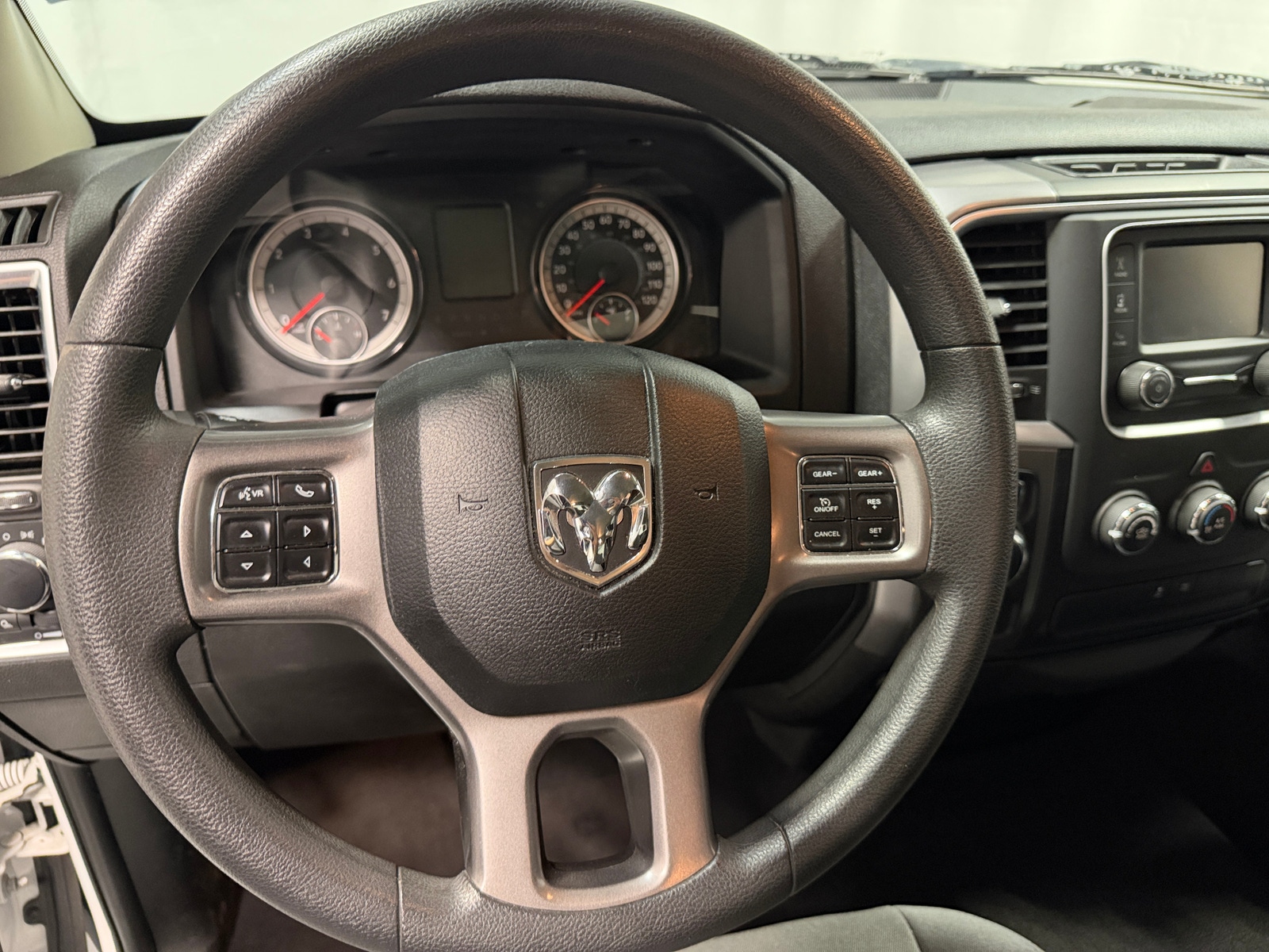 Thumbnail: 2024 RAM 1500 Classic - 5