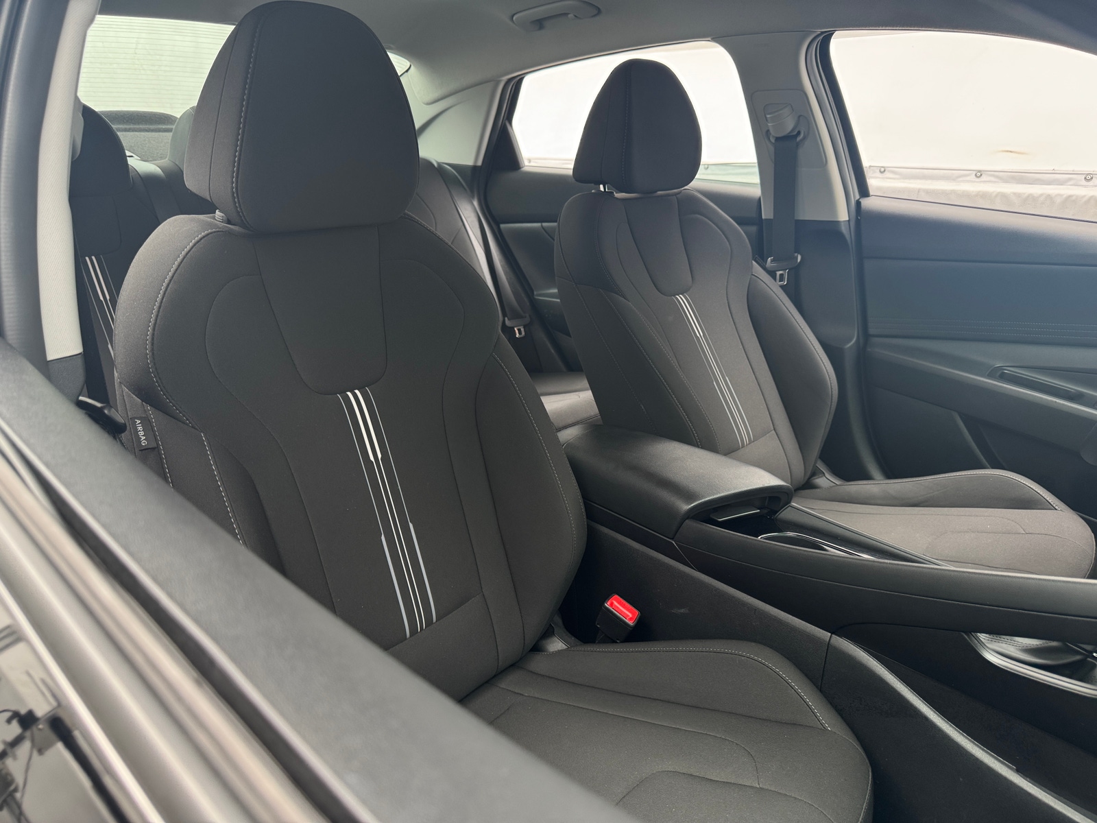Thumbnail: 2023 Hyundai Elantra - 2