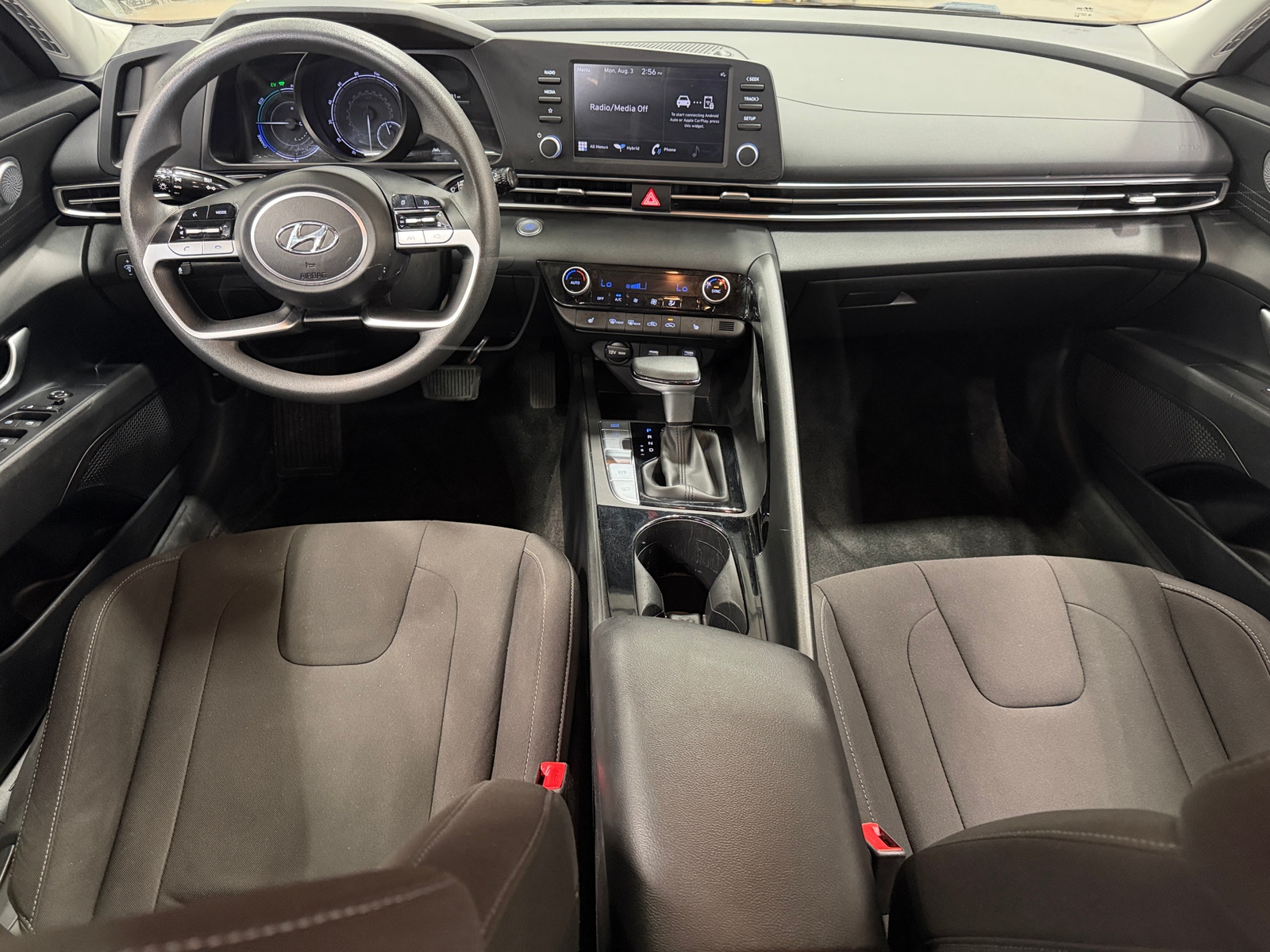 Thumbnail: 2023 Hyundai Elantra - 3
