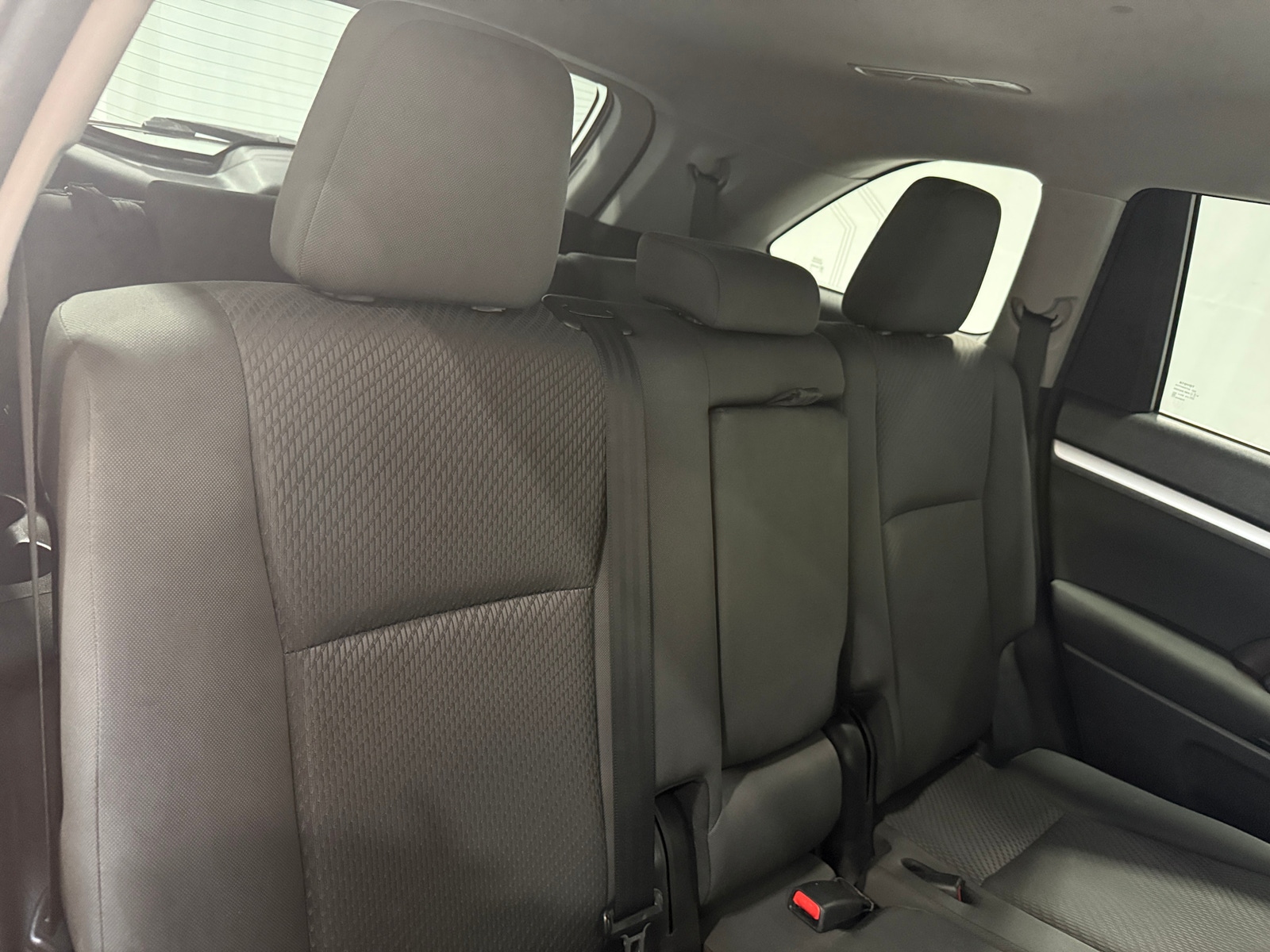 Thumbnail: 2017 Toyota Highlander - 6