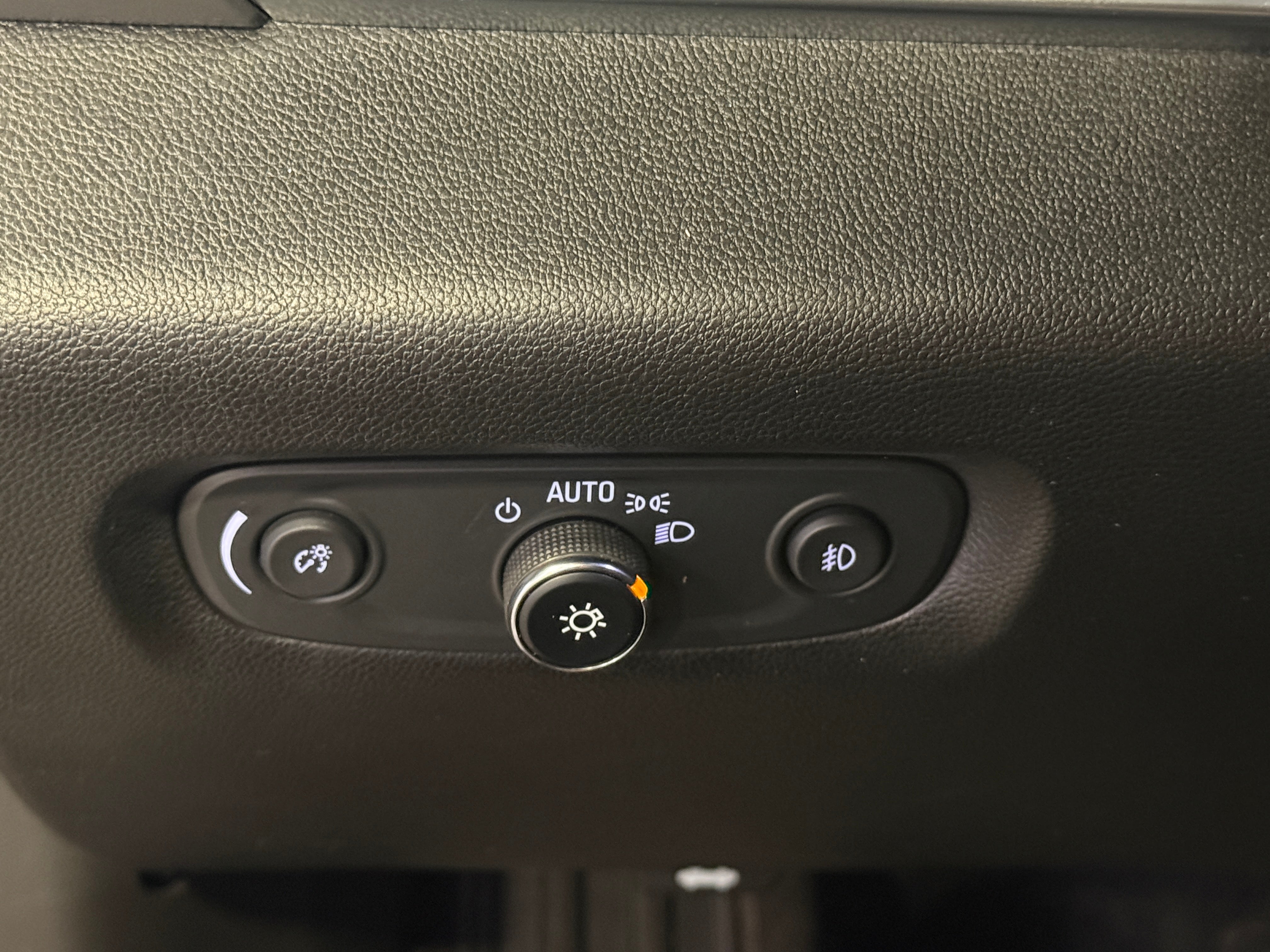 2020 Chevrolet Traverse 1LT - Photo 14