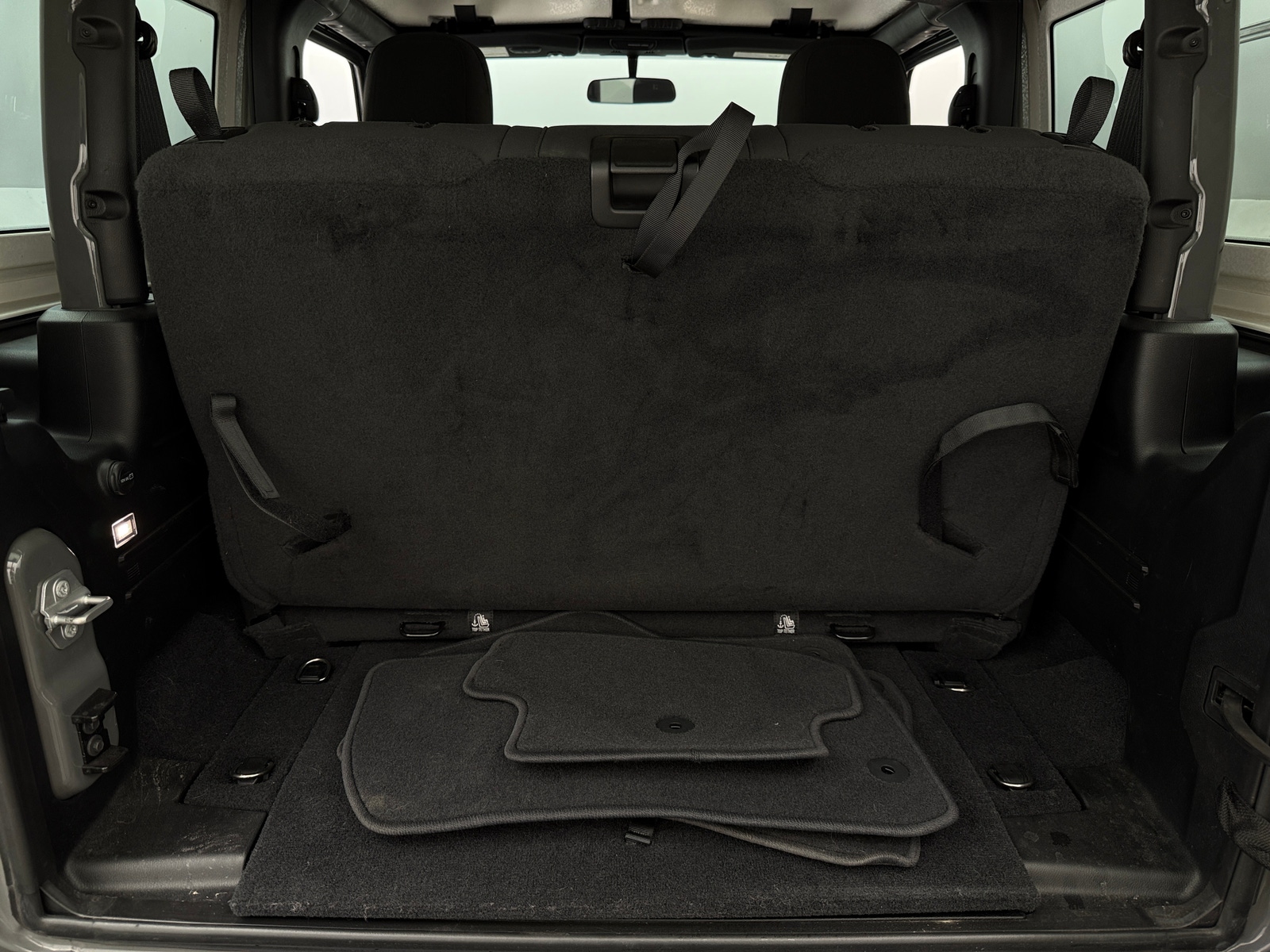 Thumbnail: 2020 Jeep Wrangler - 5