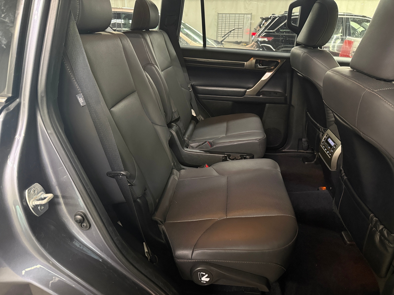 Thumbnail: 2020 Lexus GX - 5