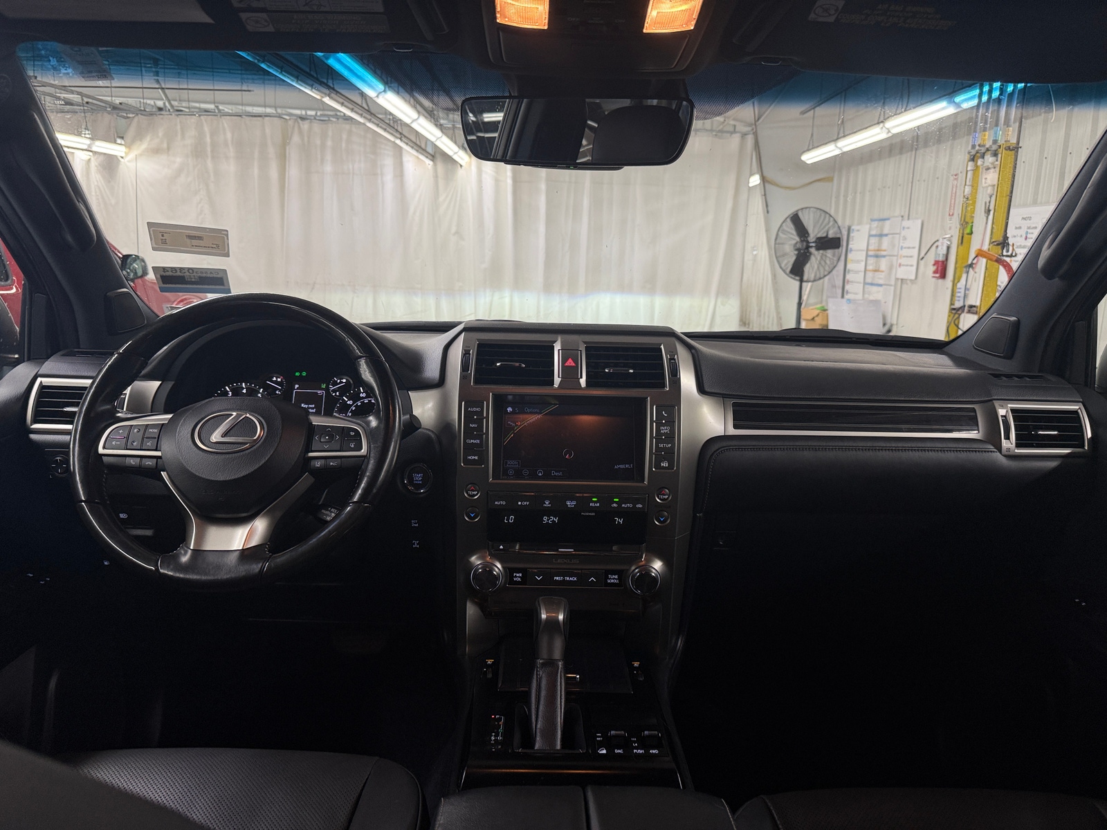 Thumbnail: 2020 Lexus GX - 2