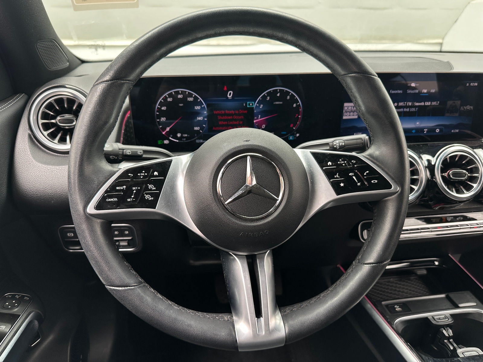 Thumbnail: 2025 Mercedes-Benz GLB - 4