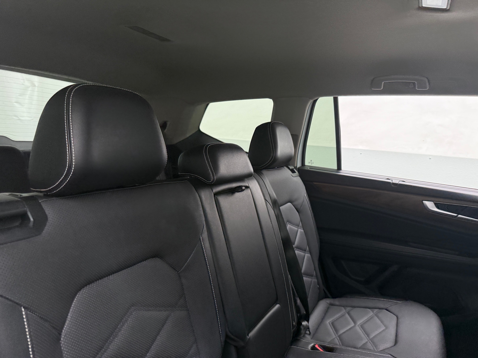 Thumbnail: 2024 Volkswagen Atlas - 6