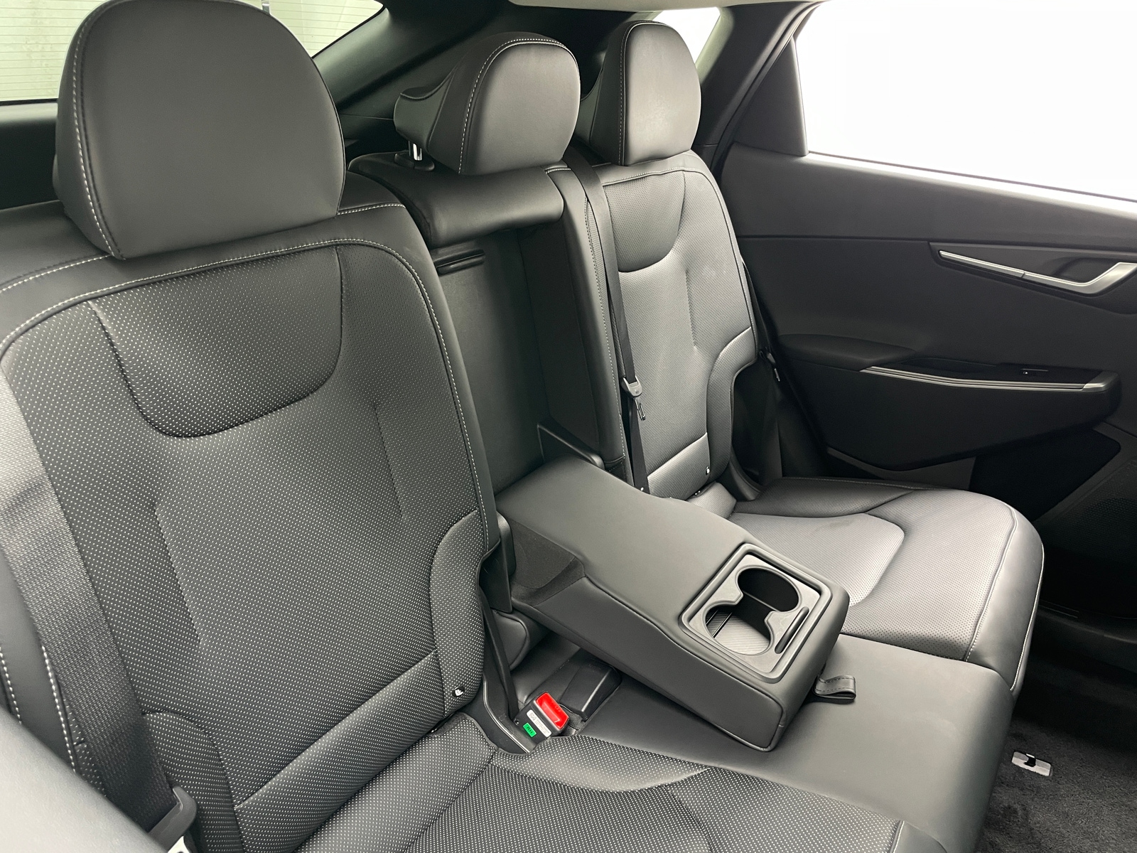 Thumbnail: 2024 Kia EV6 - 5