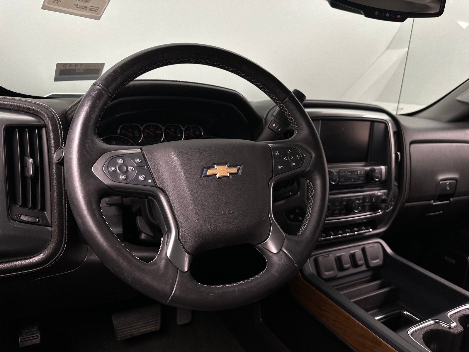 Thumbnail: 2017 Chevrolet Silverado 1500 - 4
