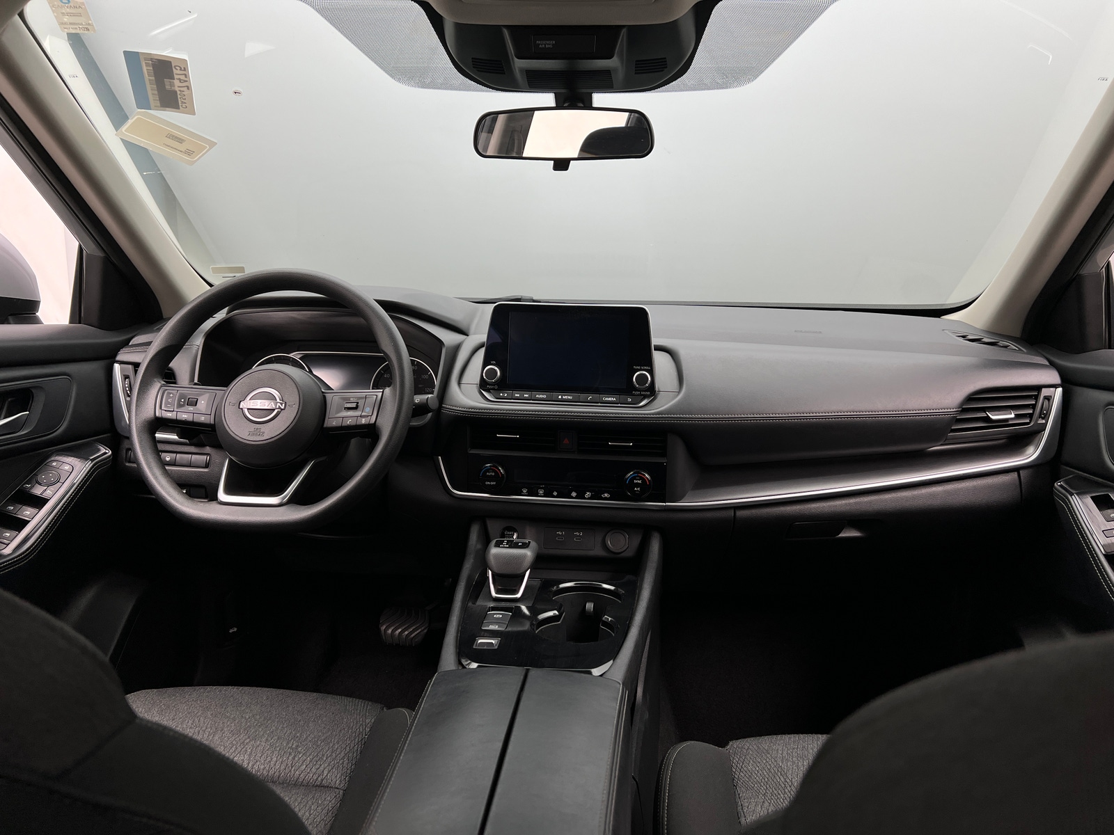 Thumbnail: 2024 Nissan Rogue - 3