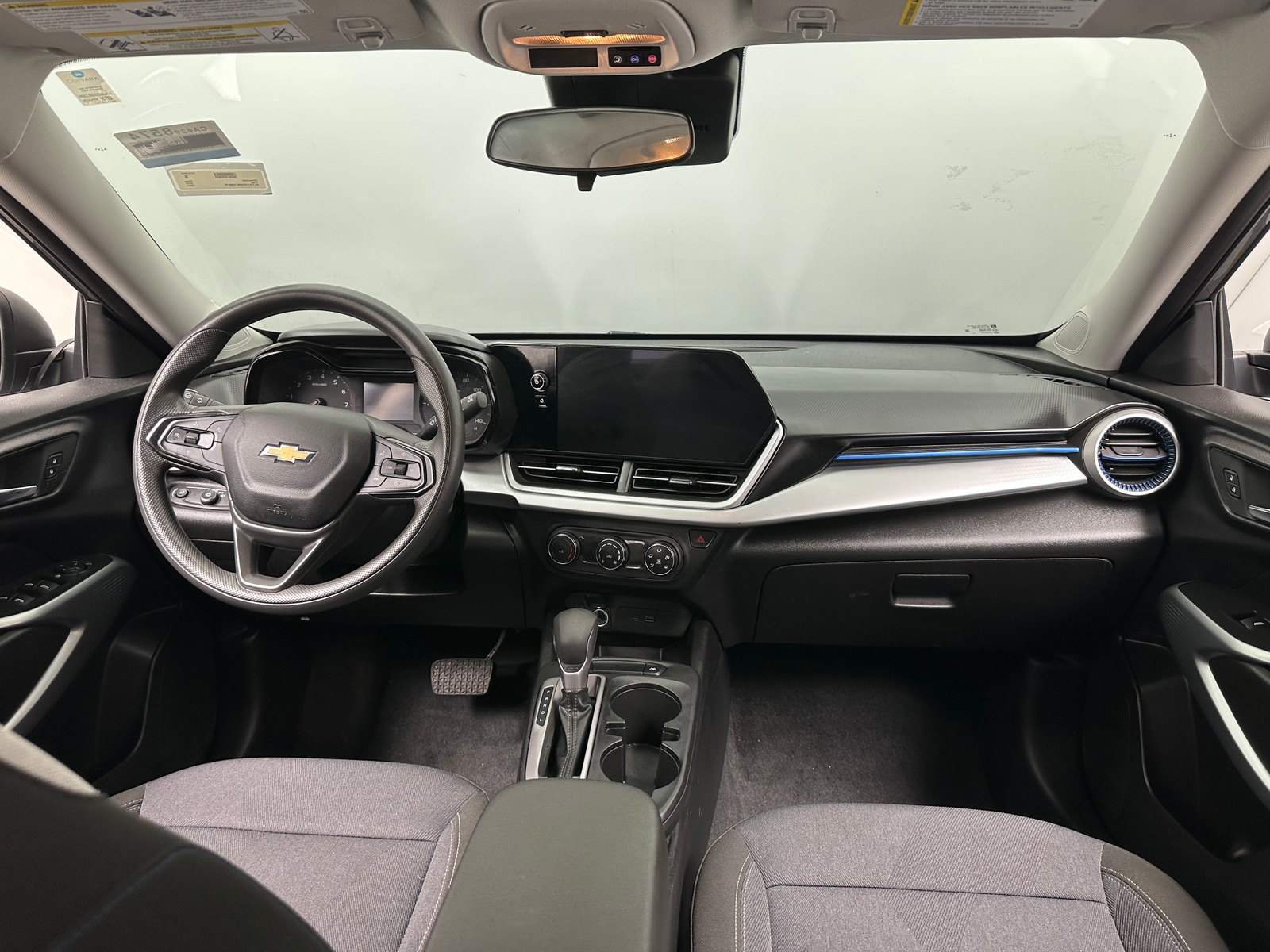 Thumbnail: 2024 Chevrolet Trax - 3