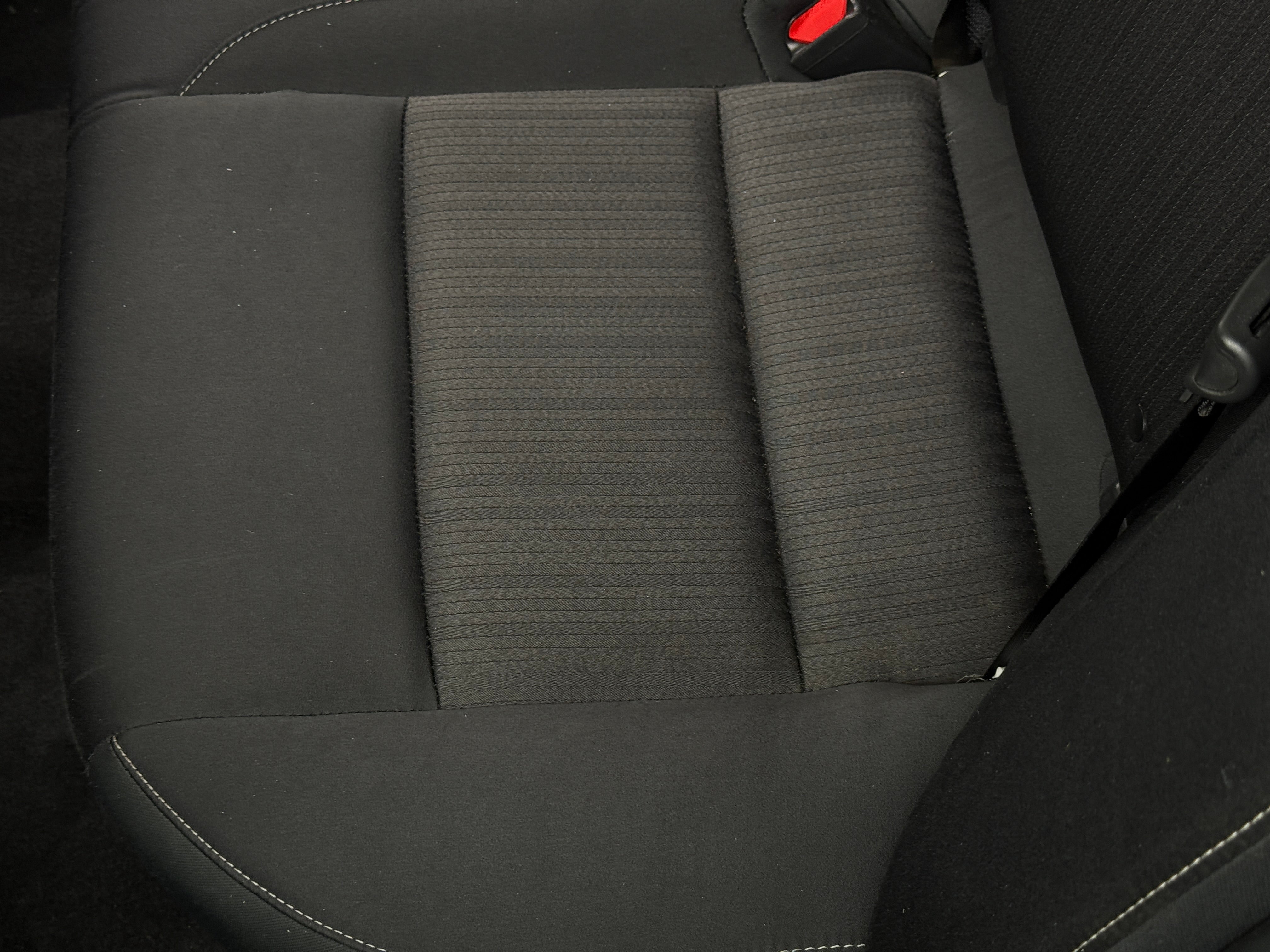 2025 Nissan Altima SV - Photo 20