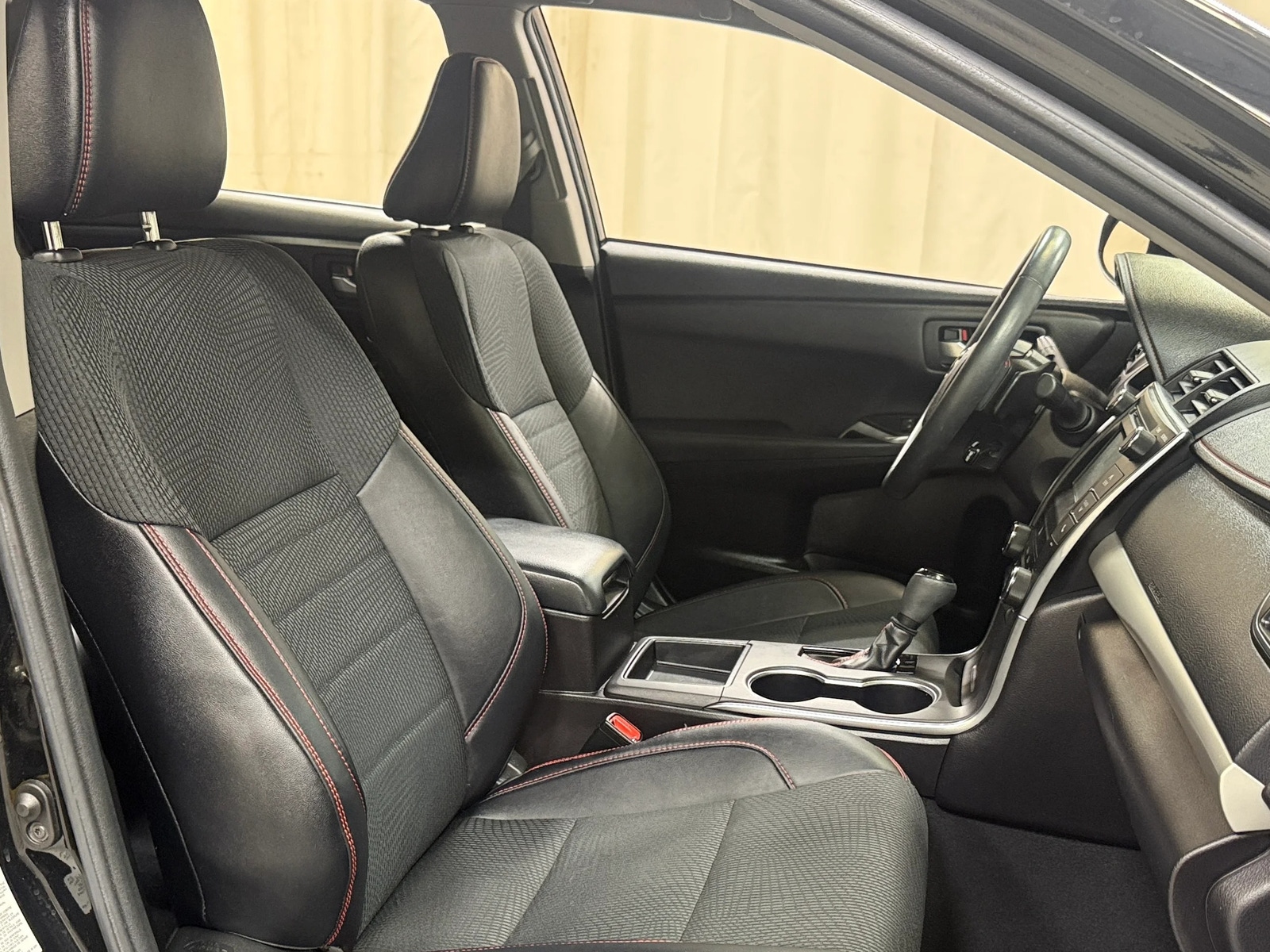 Thumbnail: 2017 Toyota Camry - 2