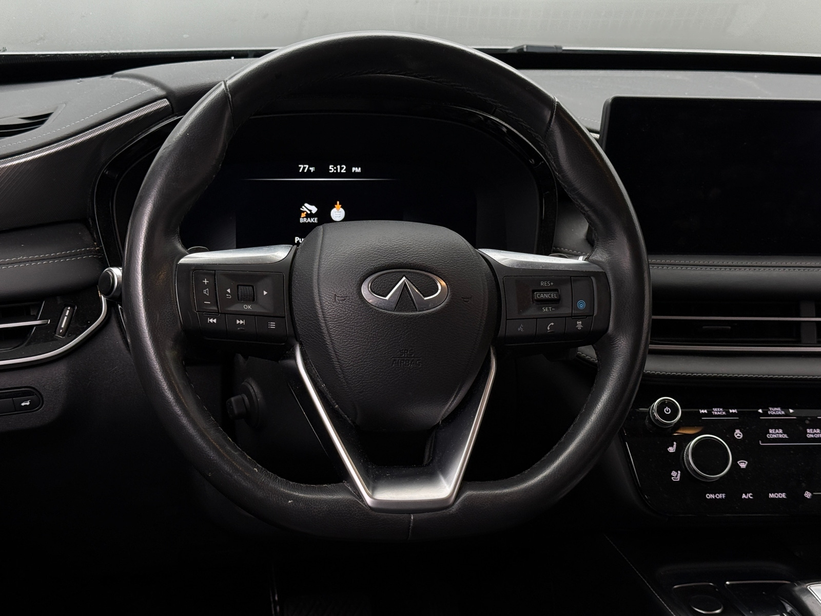 Thumbnail: 2023 INFINITI QX60 - 4