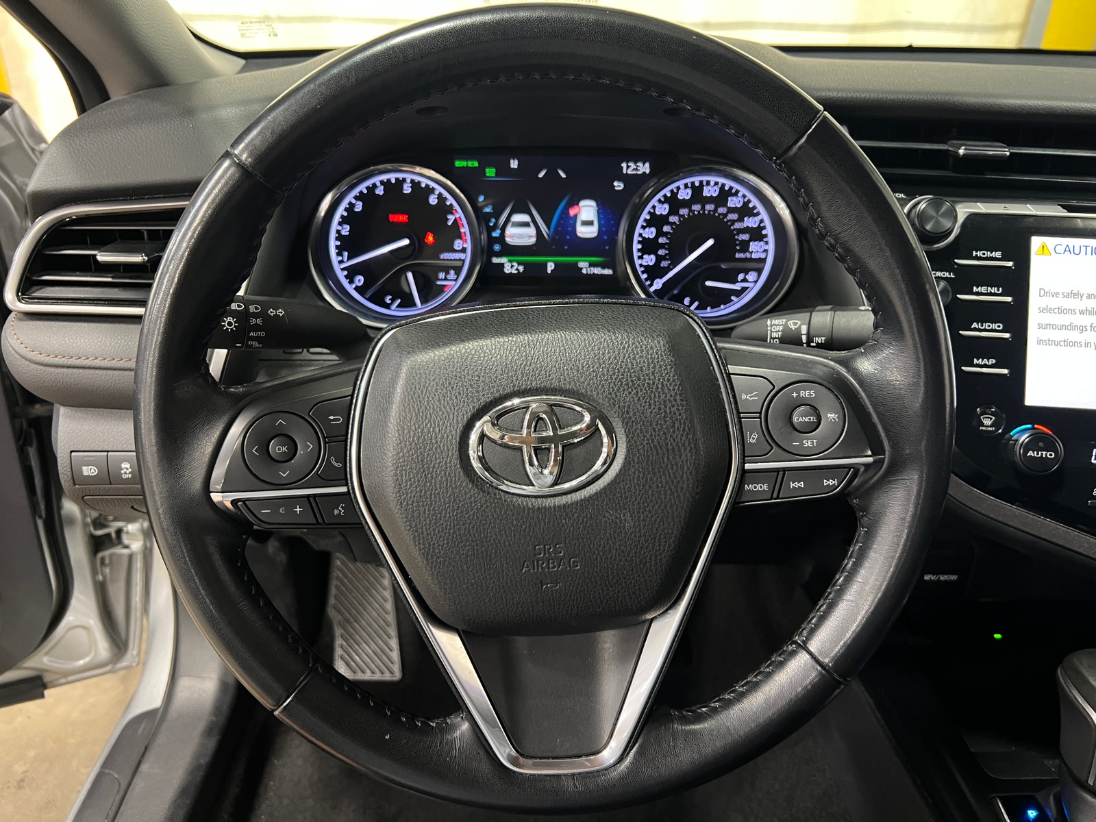 Thumbnail: 2019 Toyota Camry - 4