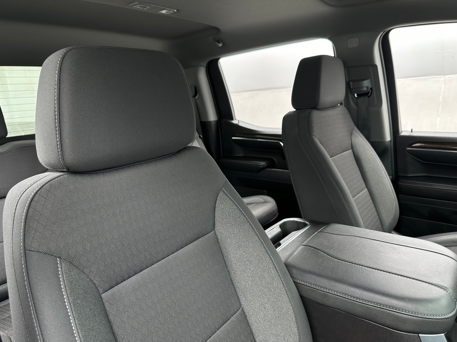Thumbnail: 2024 GMC Sierra 1500 - 2