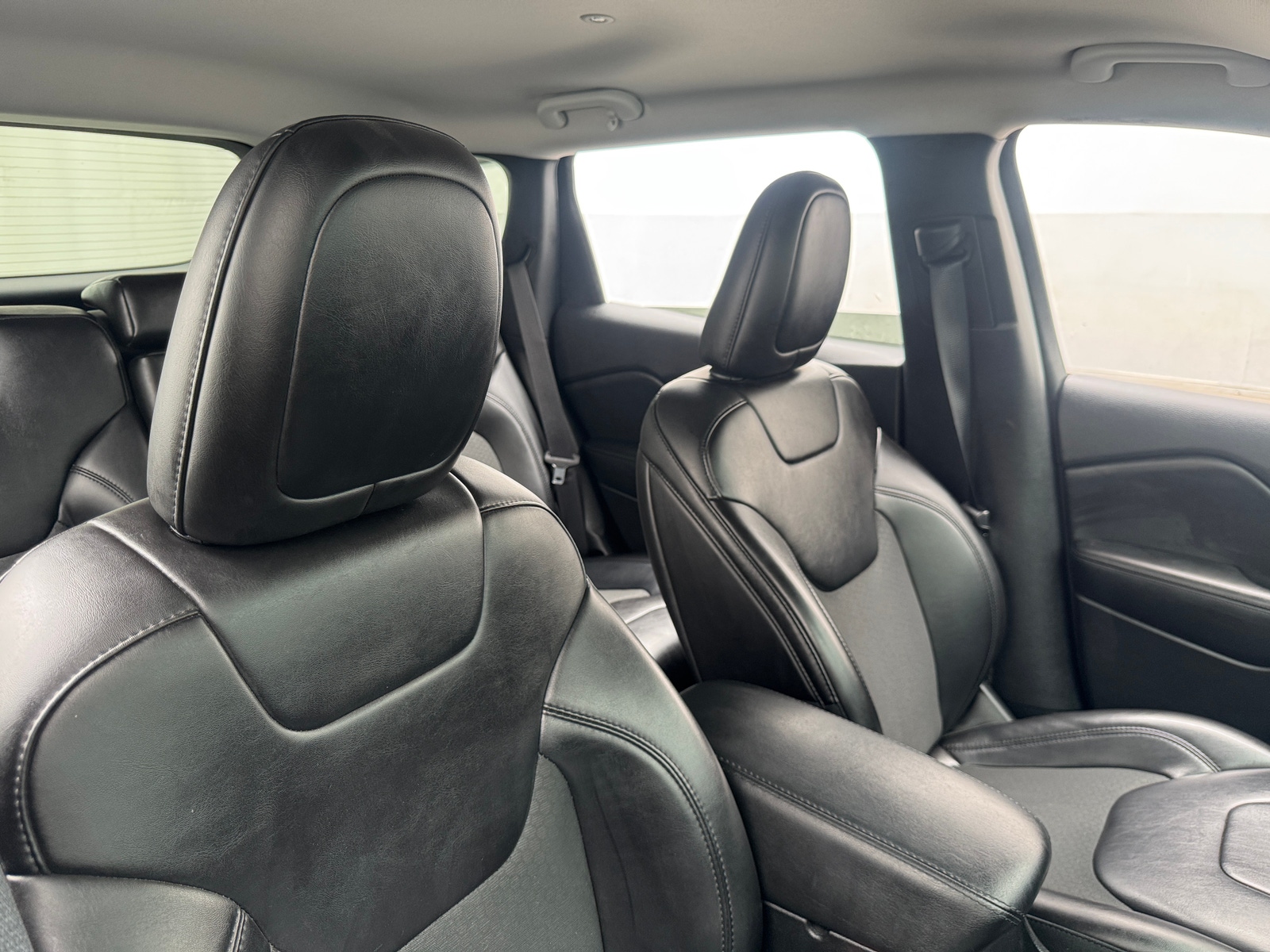 Thumbnail: 2019 Jeep Cherokee - 2
