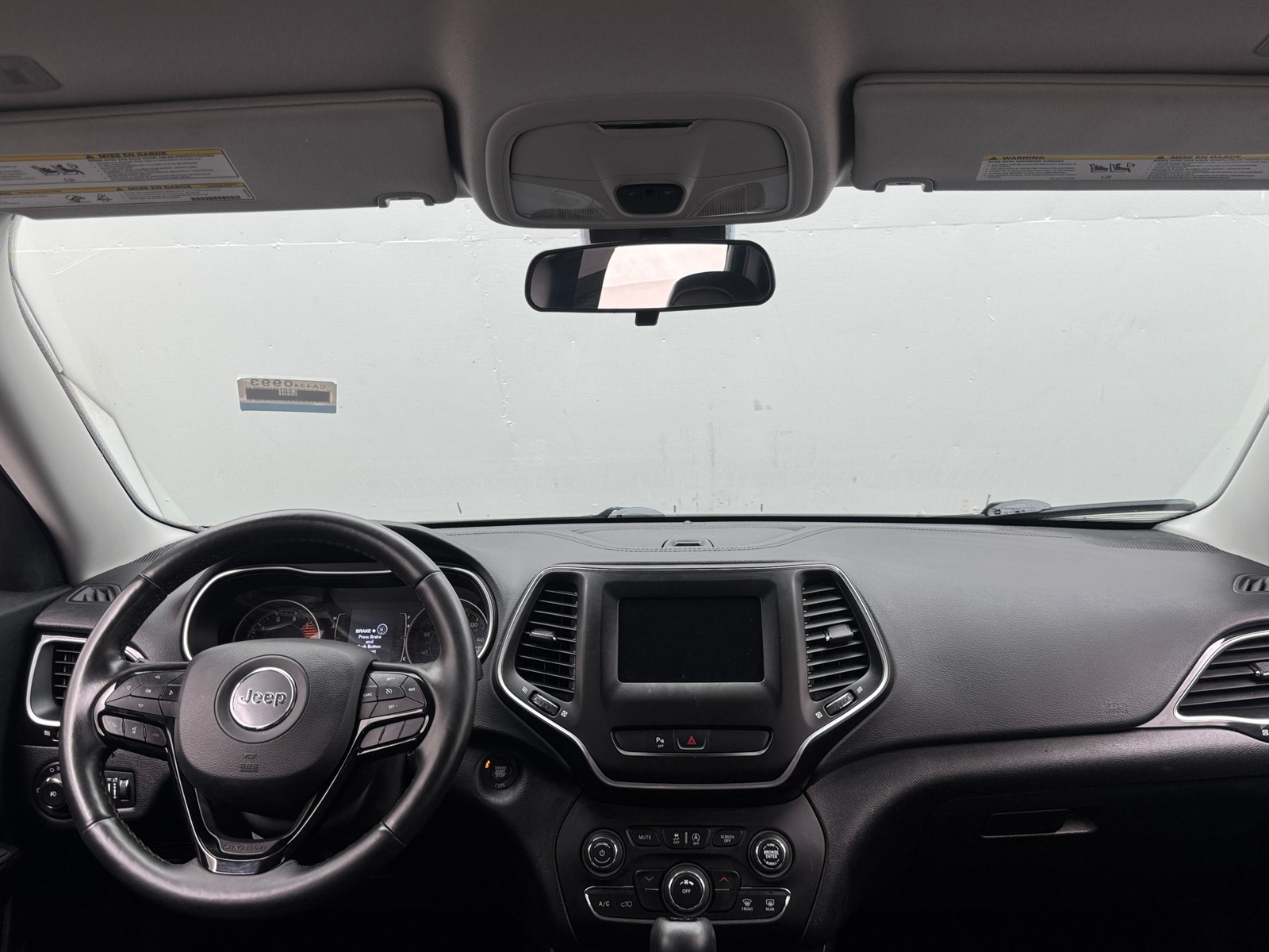 Thumbnail: 2019 Jeep Cherokee - 3