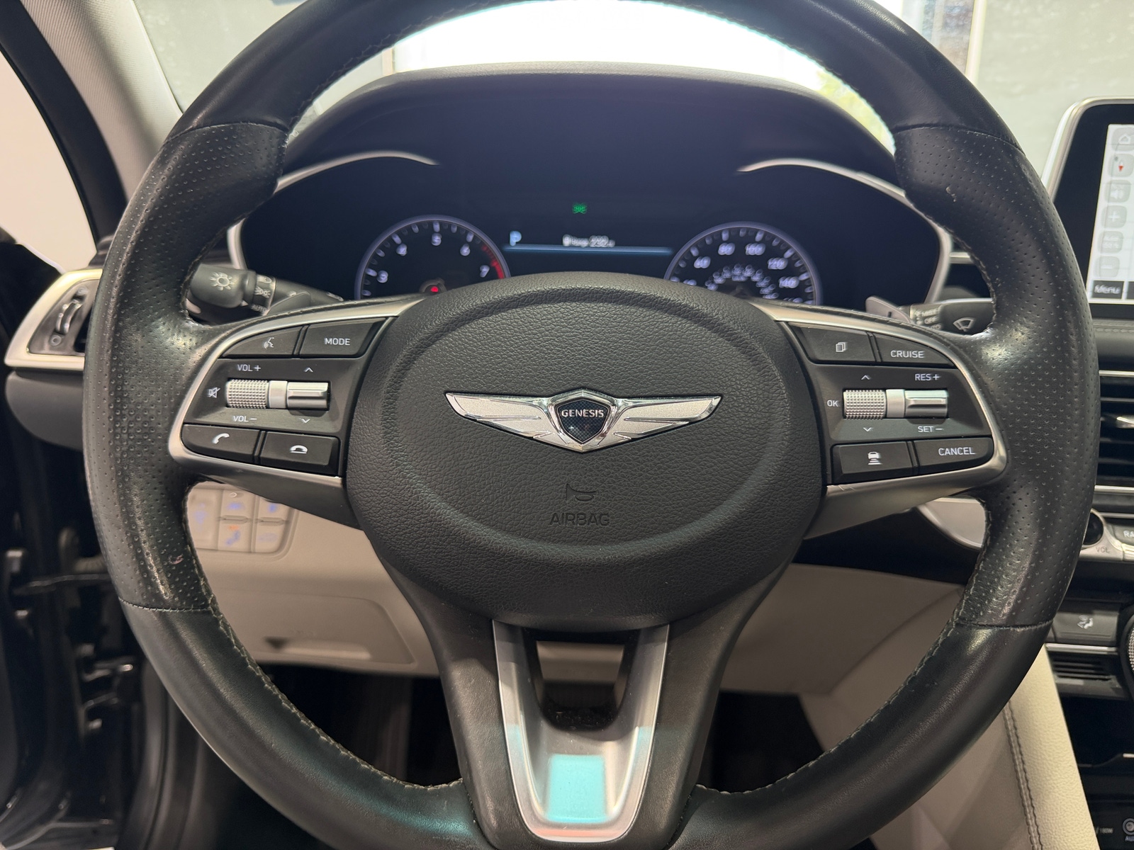 Thumbnail: 2021 Genesis G70 - 4