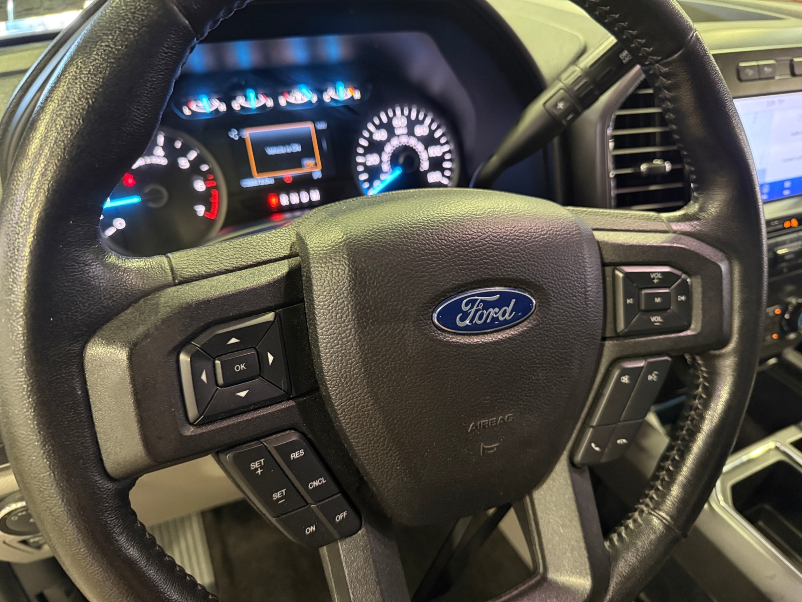 Thumbnail: 2020 Ford Econoline - 5